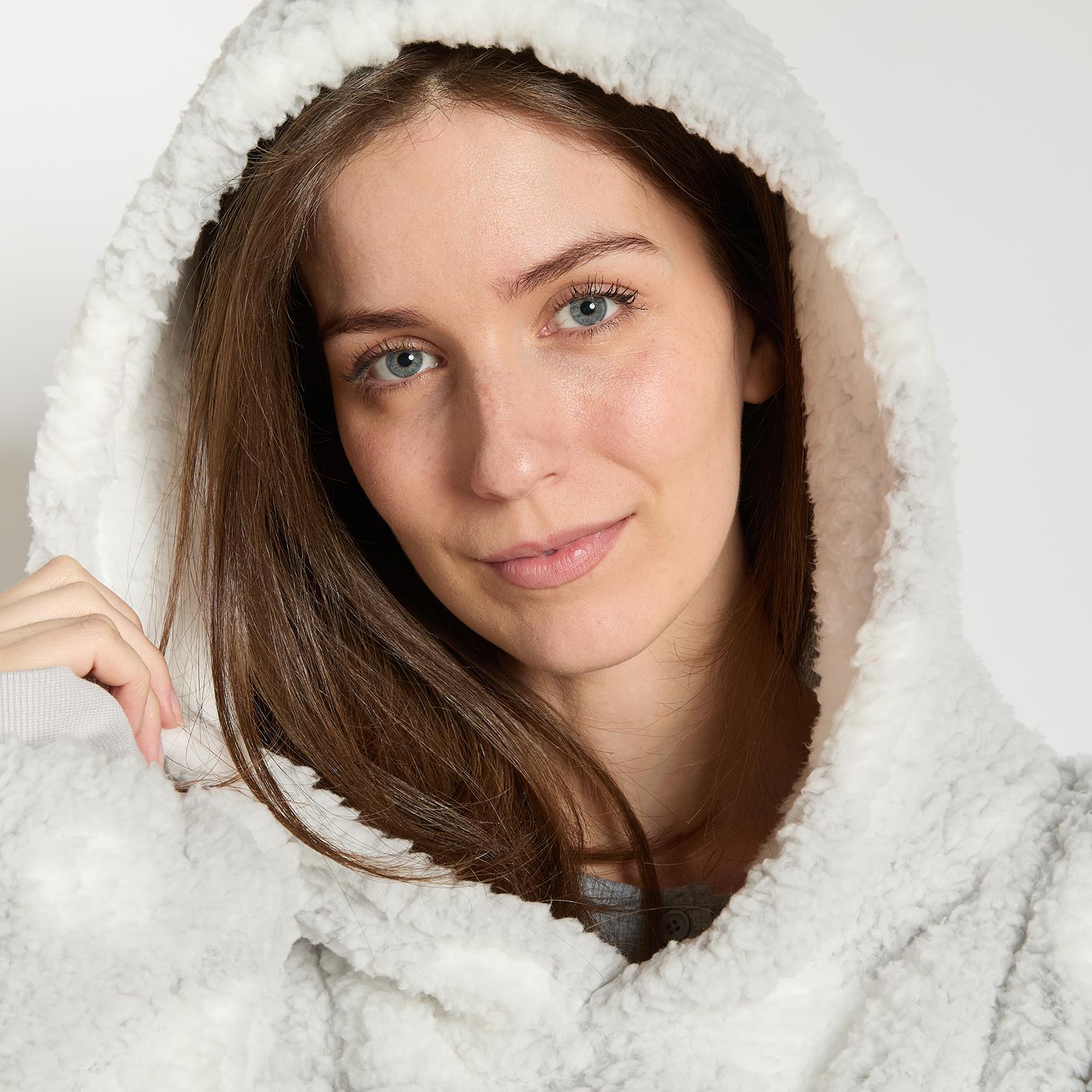 OHS Heart Hoodie Blanket Extra Long Soft Oversized Wearable Plush Warm Throw