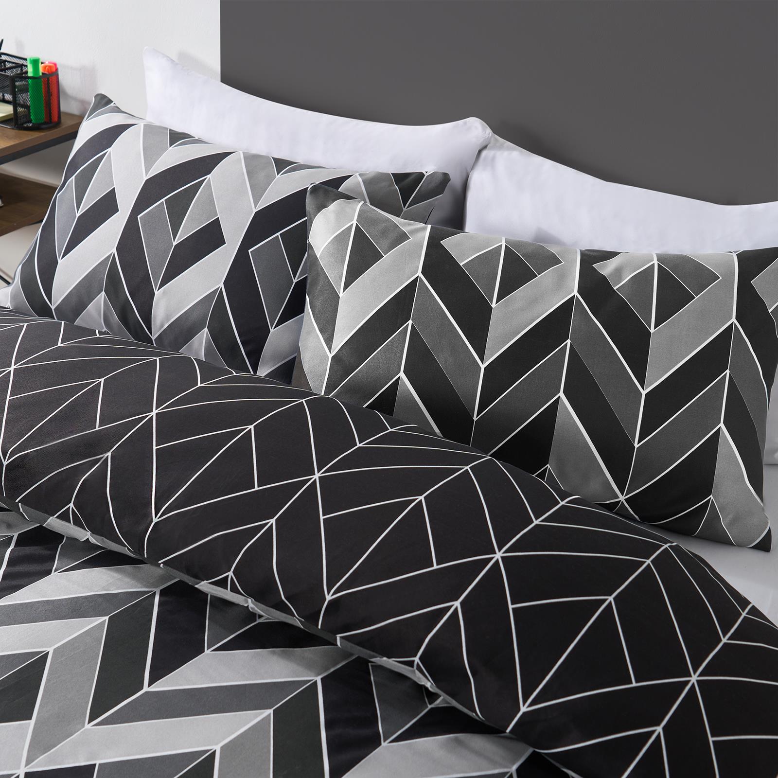 Geo Duvet Cover Bedding Set Pillowcase Reversible Quilt Soft Chevron Double King