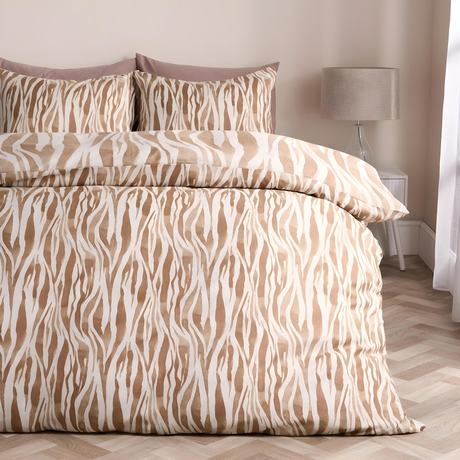 OHS Watercolour Bedding Set Zebra Print Microfibre Duvet Cover with Pillowcase