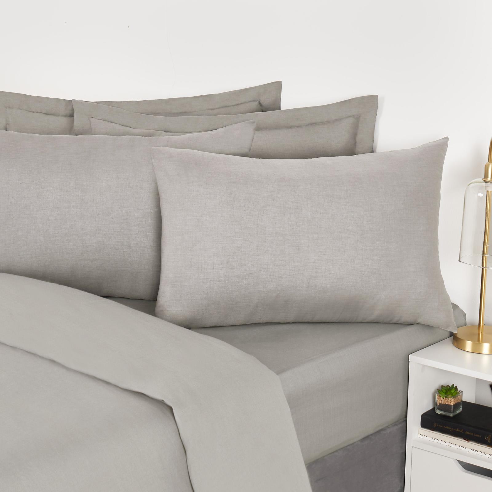 OHS Multi-Pack Polycotton Hotel Style Housewife Oxford Edge Pillowcase Set