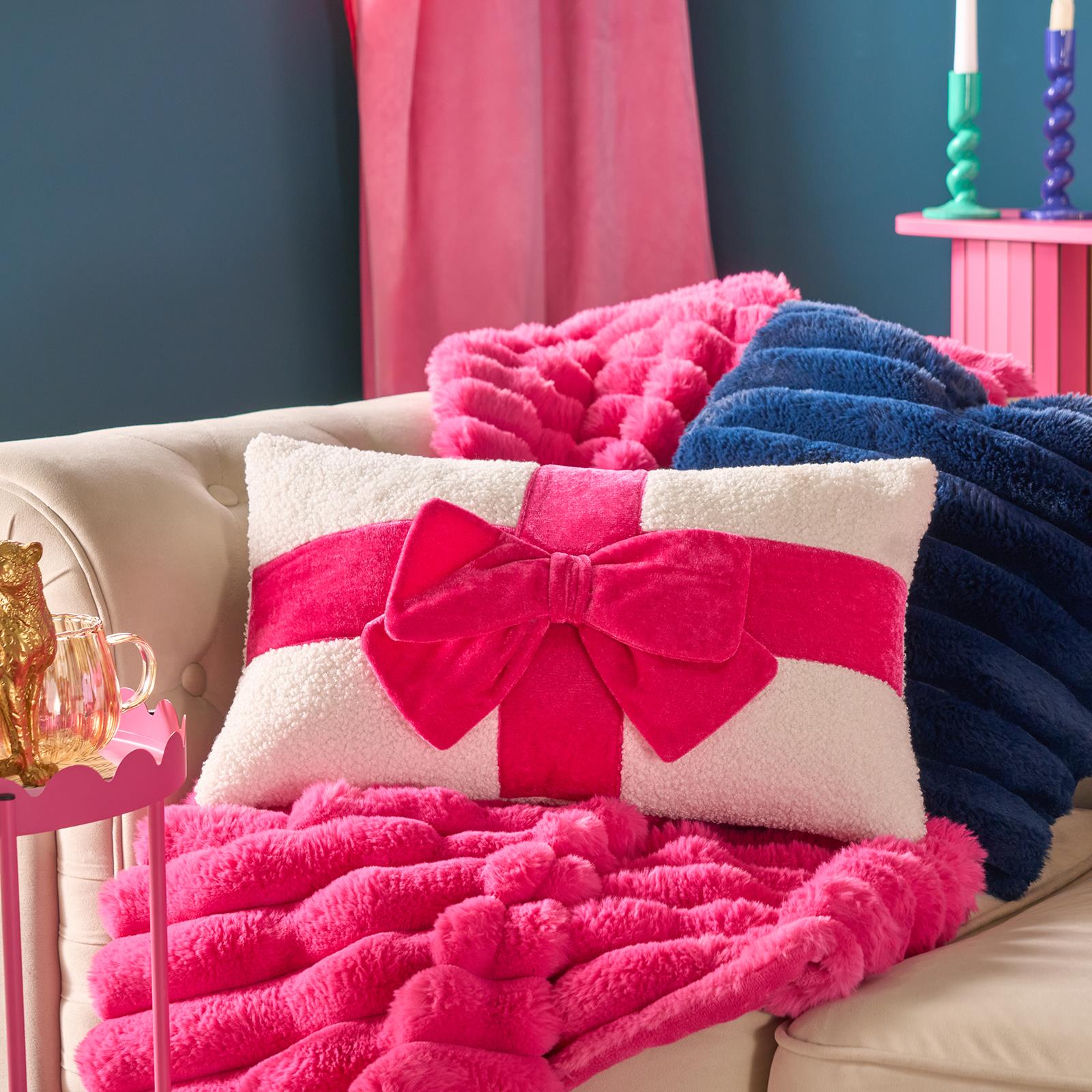 OHS Bow Wrapped Cushion Boucle Gift Decorative Novelty Filled Scatter Pillow