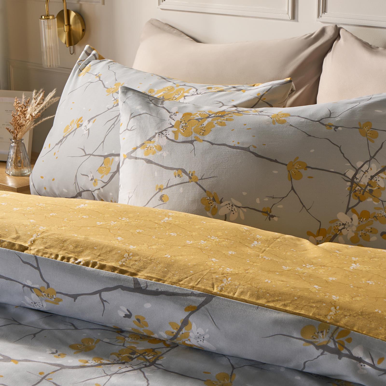 OHS Spring Blossoms Duvet Cover with Pillowcases Bedding Set Blush Ochre