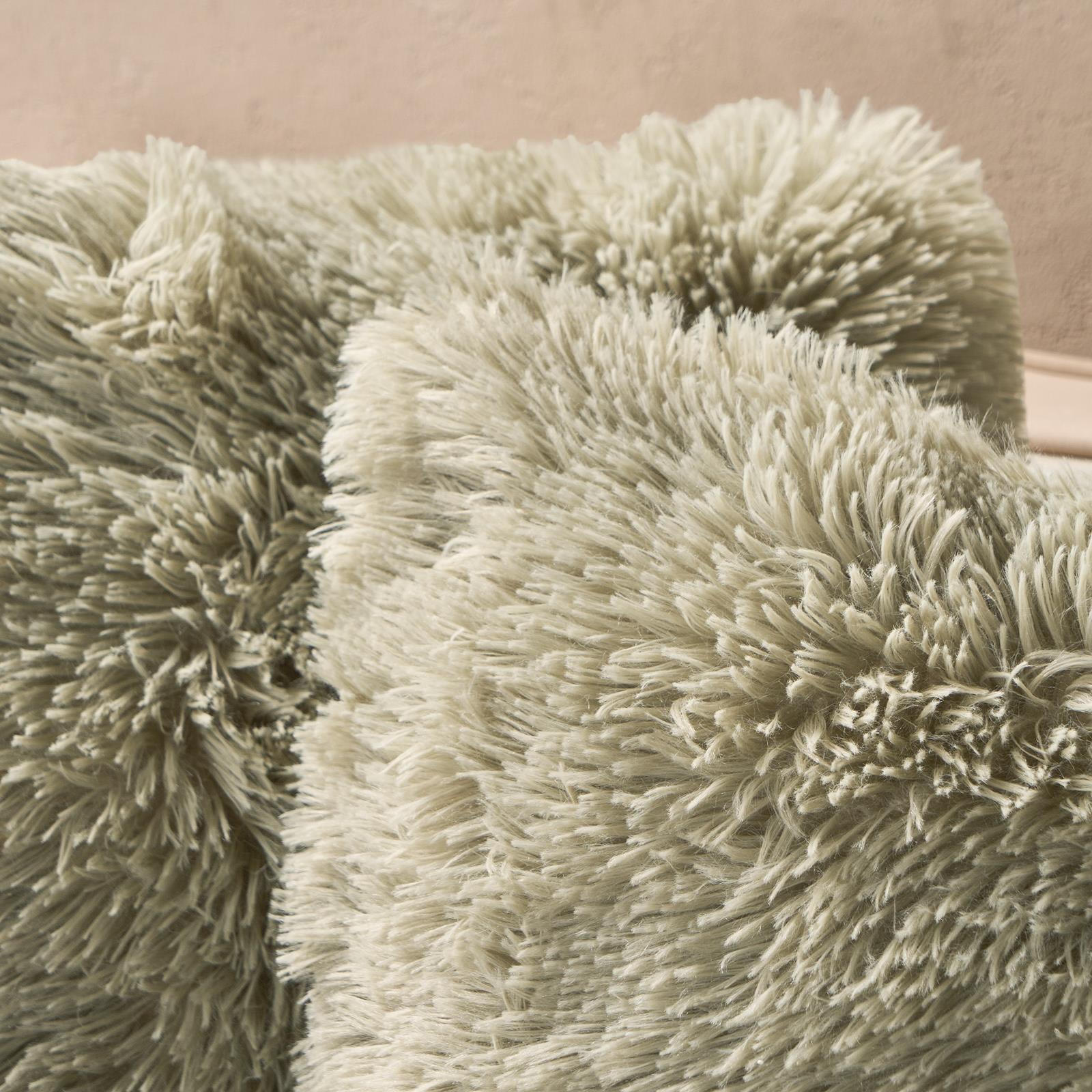 OHS Fluffy Cushion Covers 2 Pack Soft Fleece Square Pillowcases Home Decor
