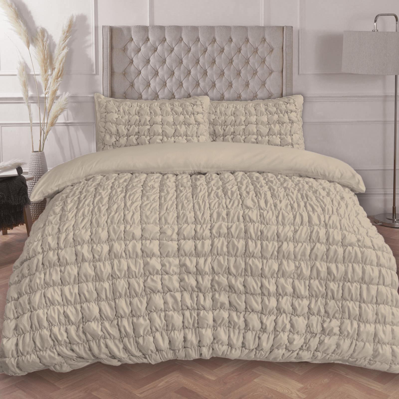 OHS Filled Quilted Seersucker Duvet Cover Bedding Set