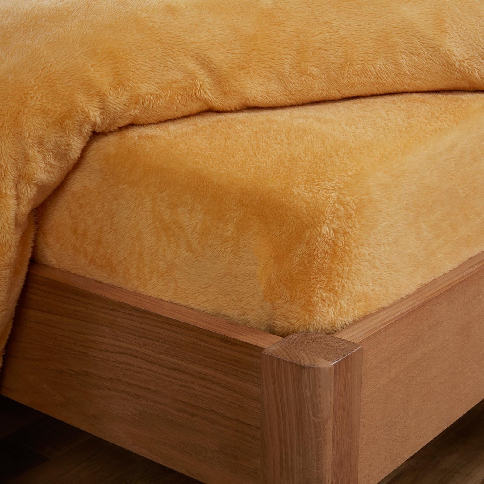 Brentfords Teddy Fleece Fitted Sheet Thermal Warm Single Double King Bedding NEW - Picture 22 of 37