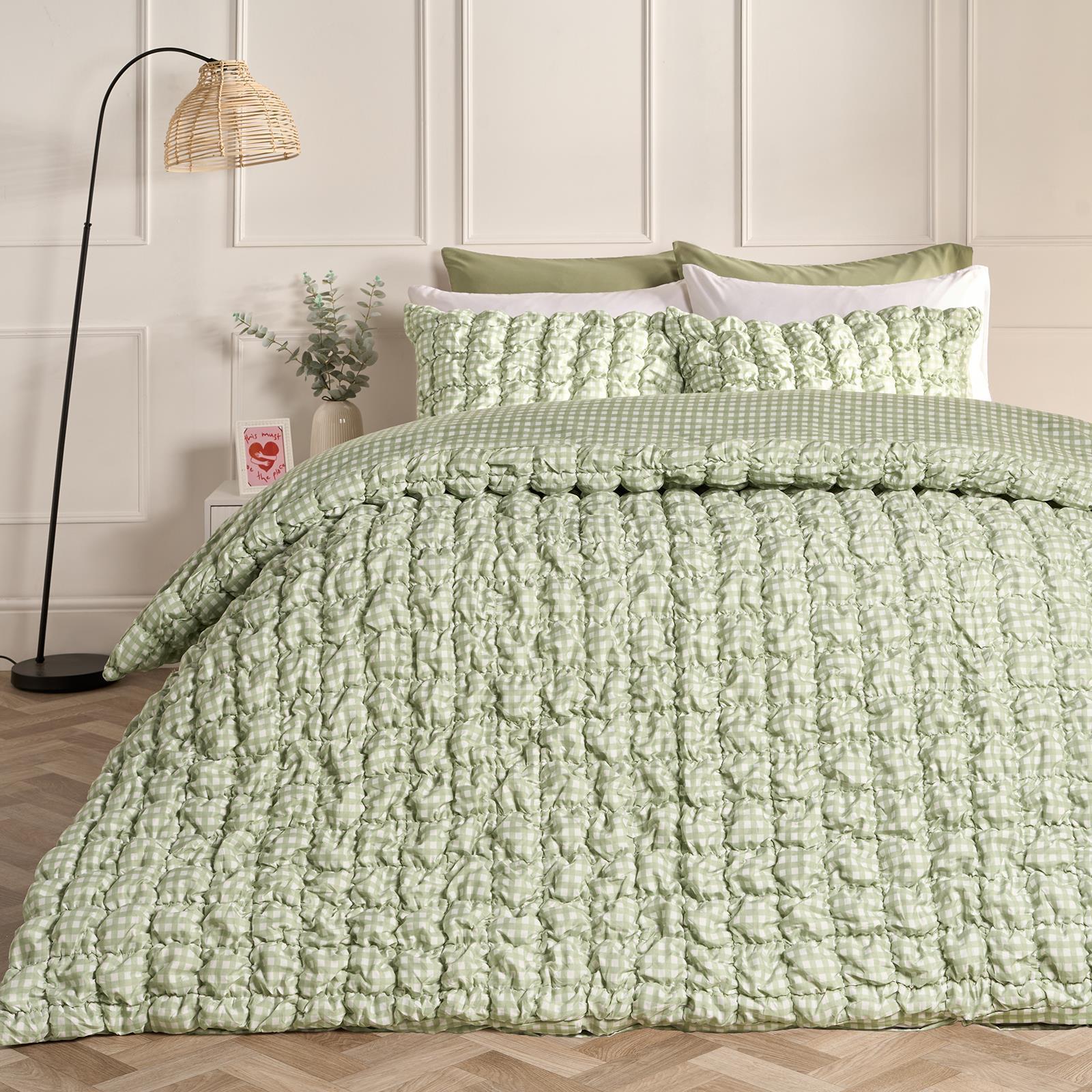 OHS Filled Quilted Seersucker Duvet Cover Bedding Set