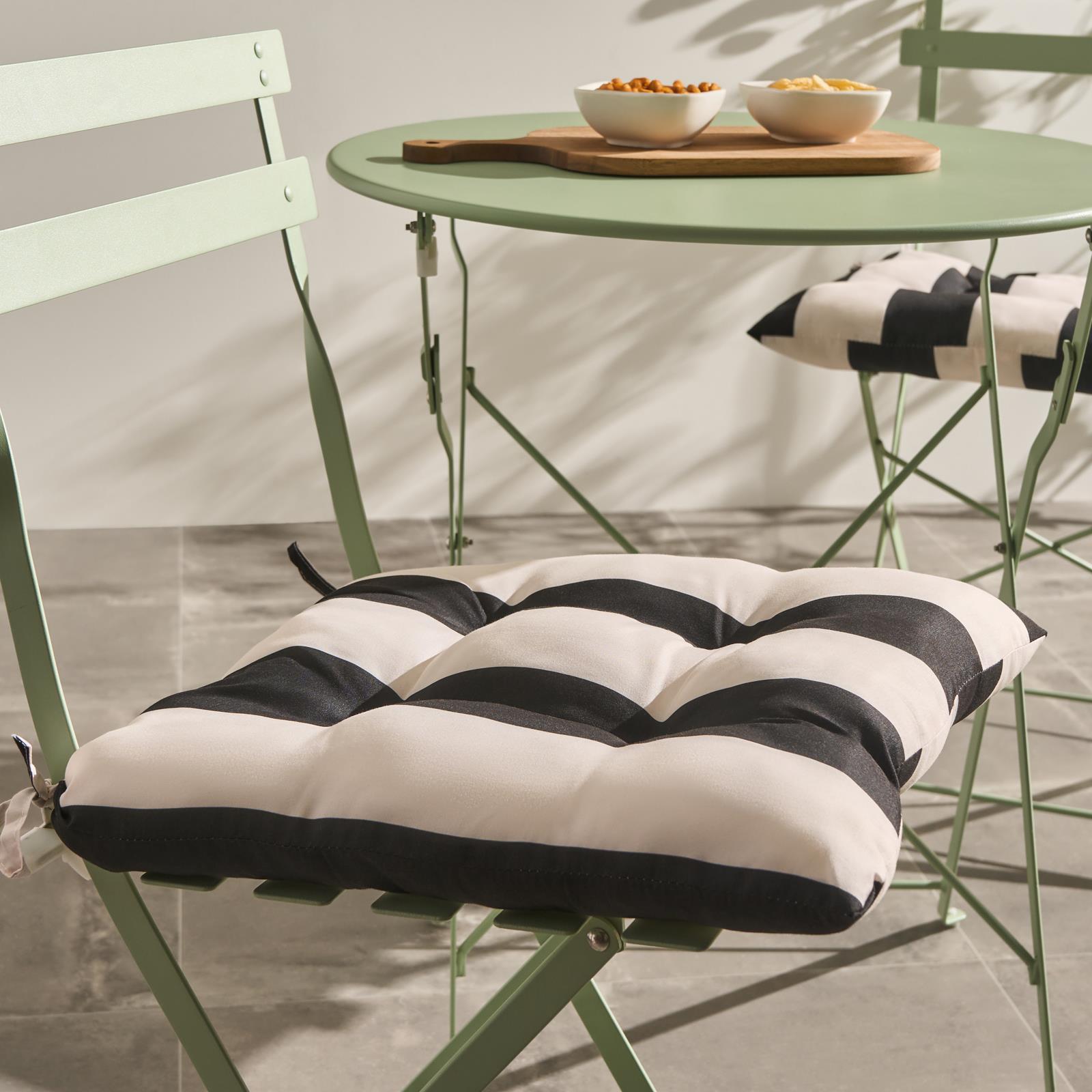 OHS Seat Pads 2 Water Resistant Outdoor Cushions Garden Chair Covers Ties
