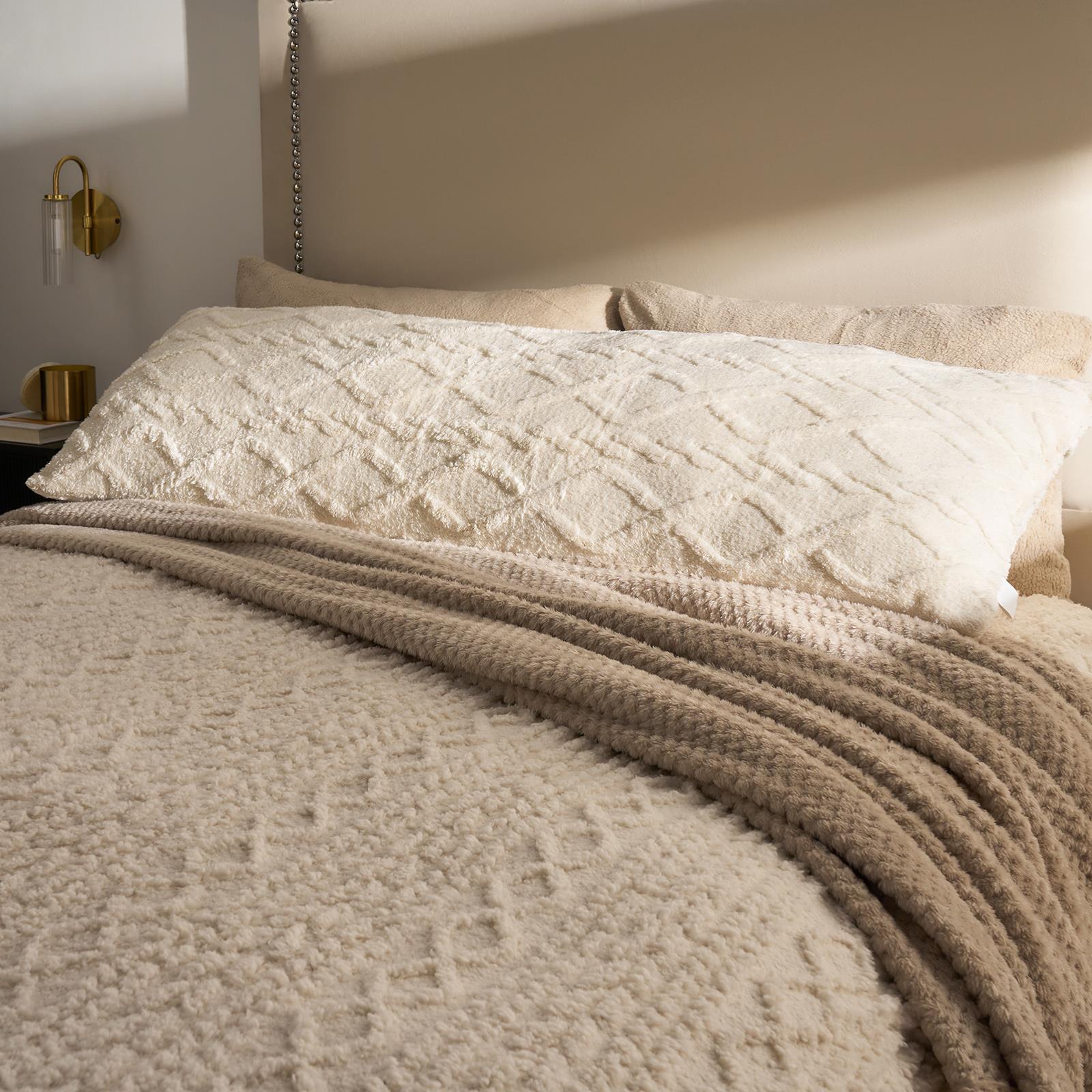 OHS Cable Knit Bolster Cuddle Cushion Fleece Back Support Filled Reading Pillow