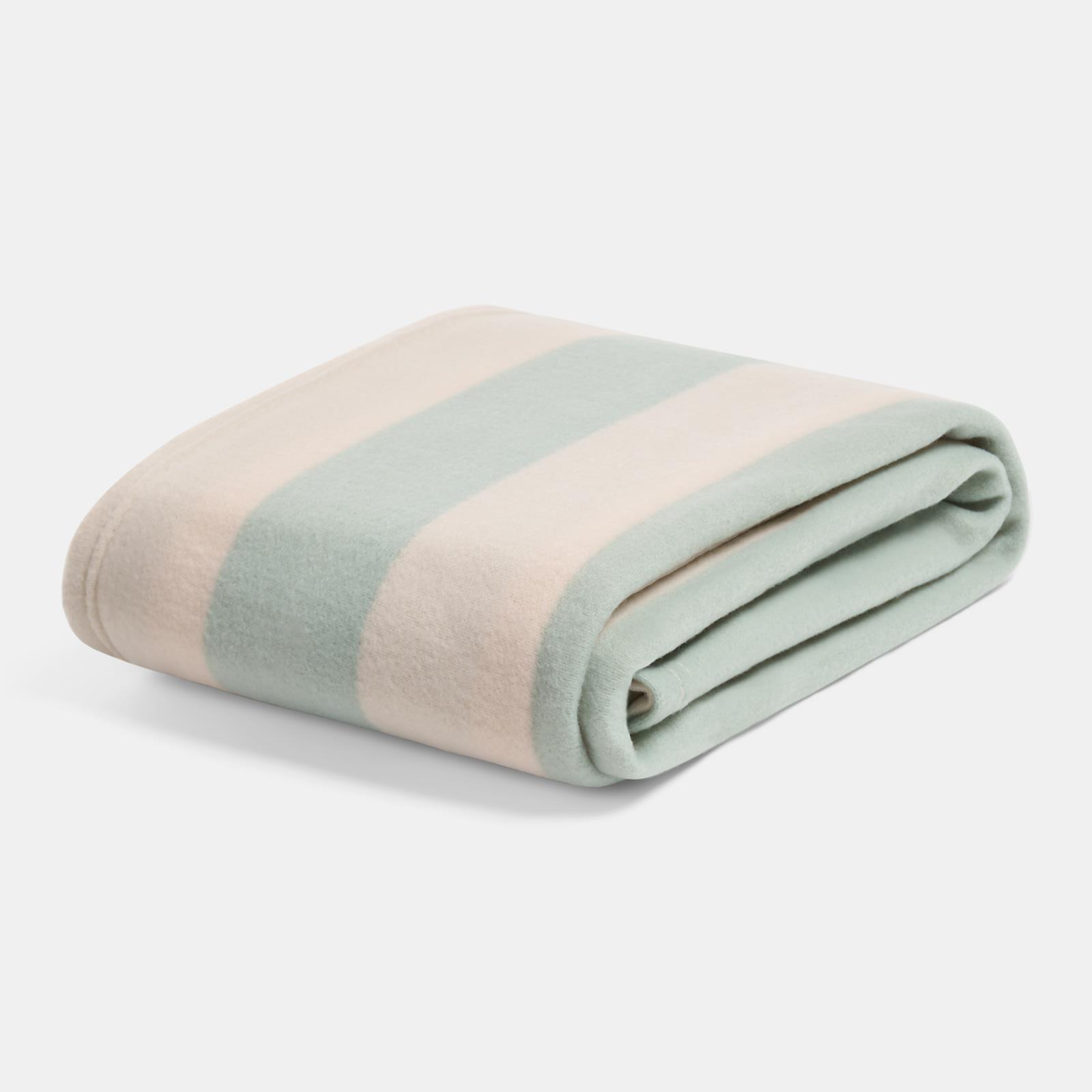 OHS Stripes Print Throw Soft Blanket Polar Fleece Lightweight Bedspread