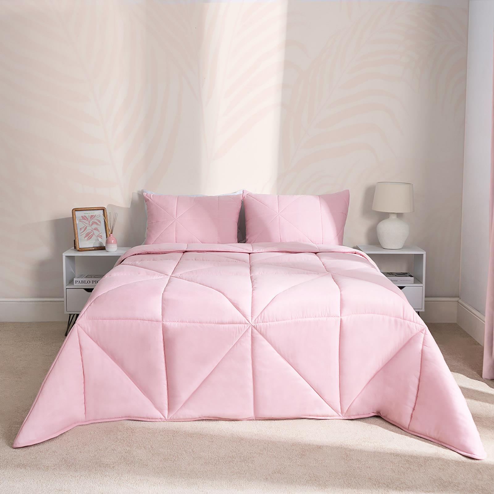 Coverless Duvet Geo Quilted 7.5 TOG Bedding Pillowcase Bed Set Double King Size - Picture 6 of 22