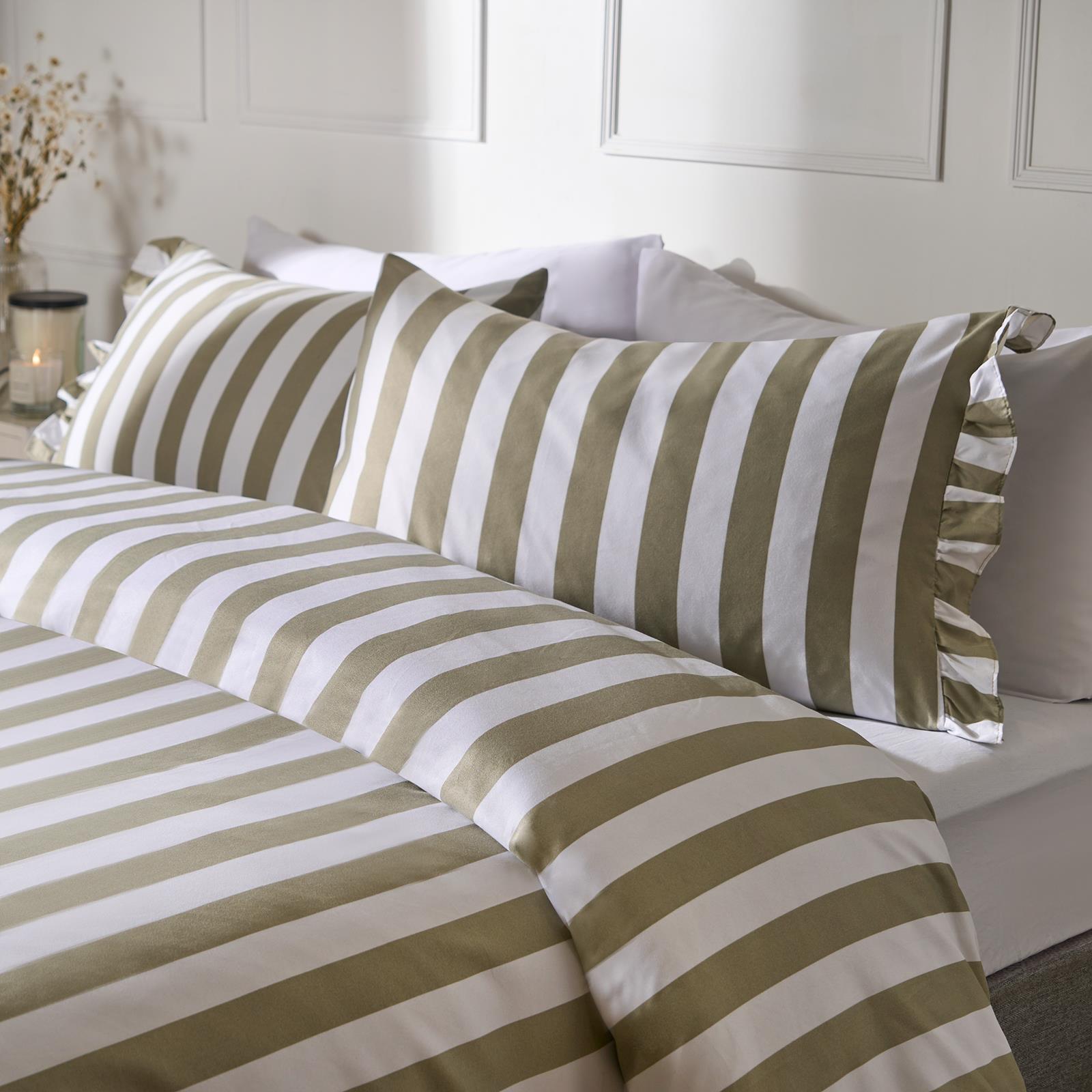 Frill Duvet Cover Bedding Set Pillowcase Stripe Quilt Luxury Double King Size