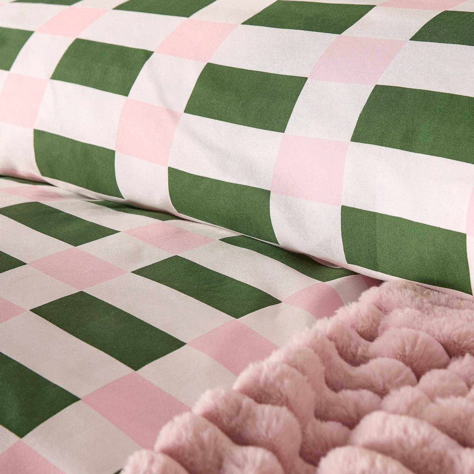 OHS Checkerboard Print Bedding Set Microfibre Duvet Cover with Pillowcase