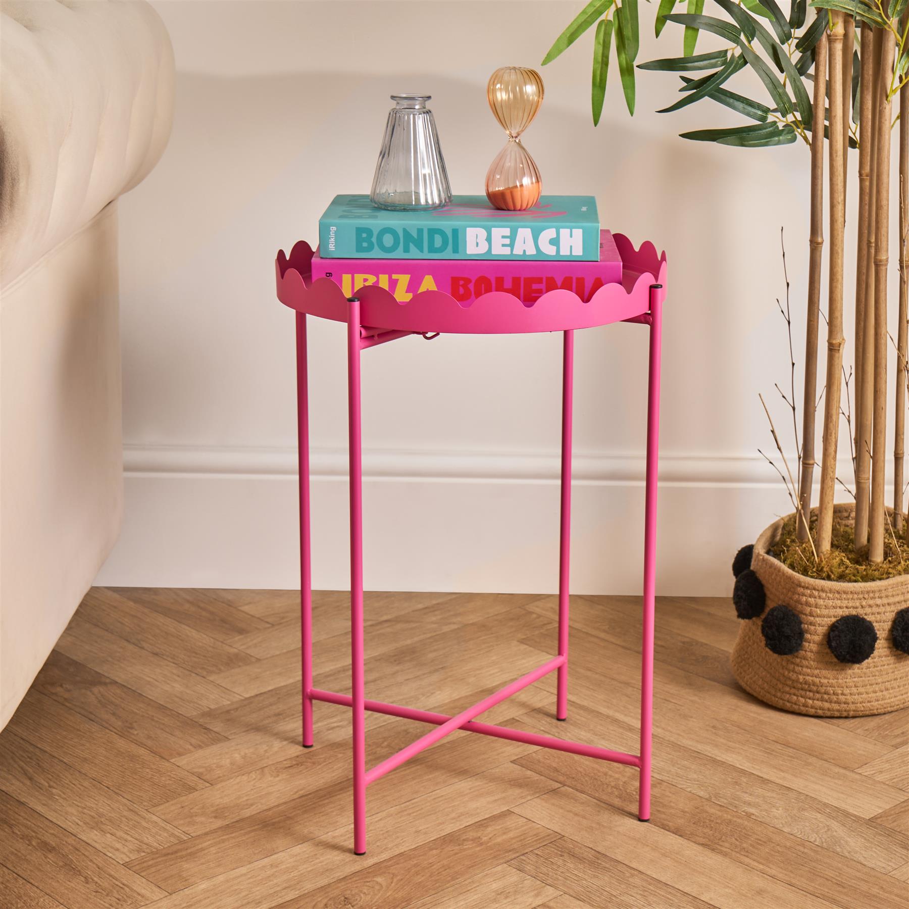 OHS Scallop Edge Side Table Coffee Tables with Metal Frame