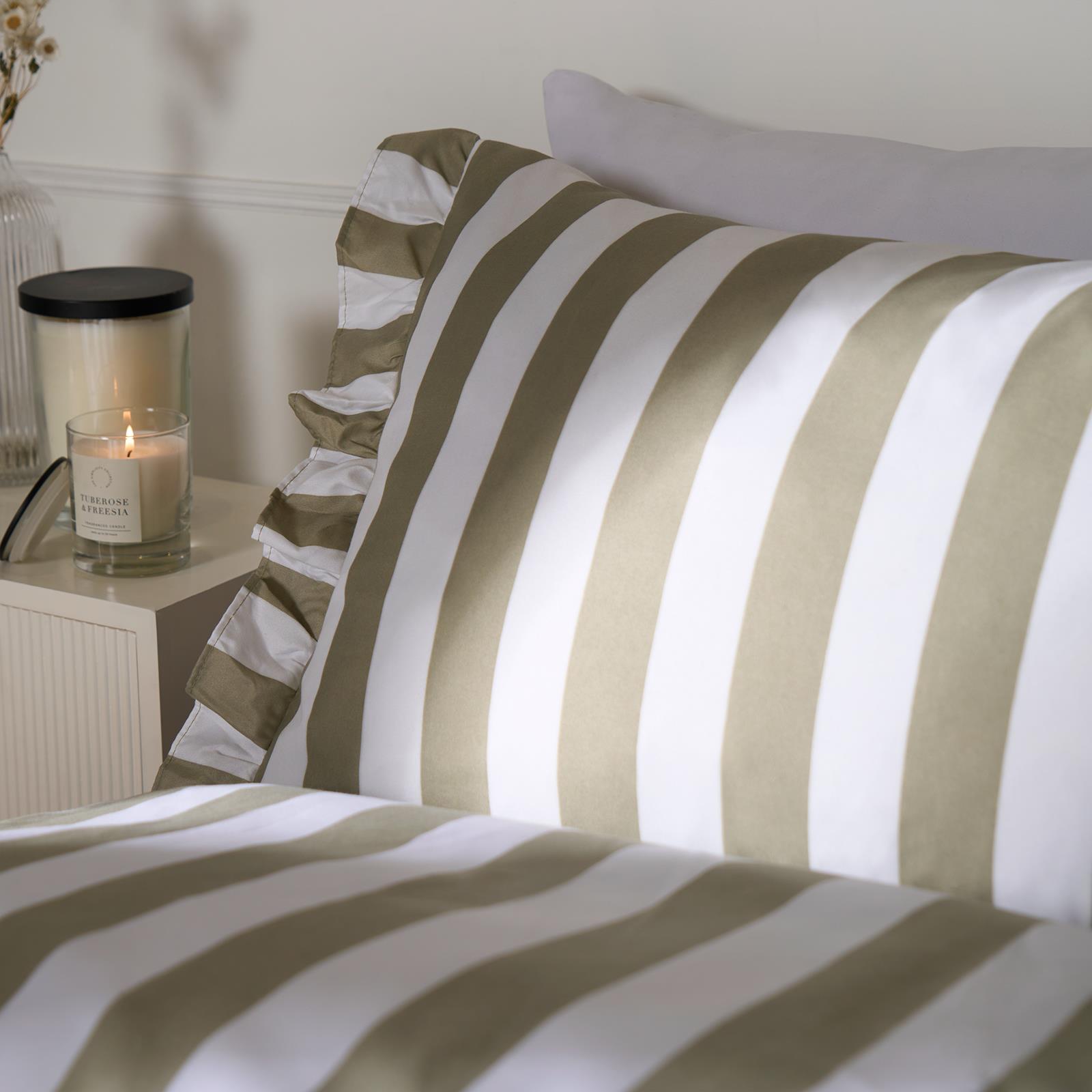 Frill Duvet Cover Bedding Set Pillowcase Stripe Quilt Luxury Double King Size