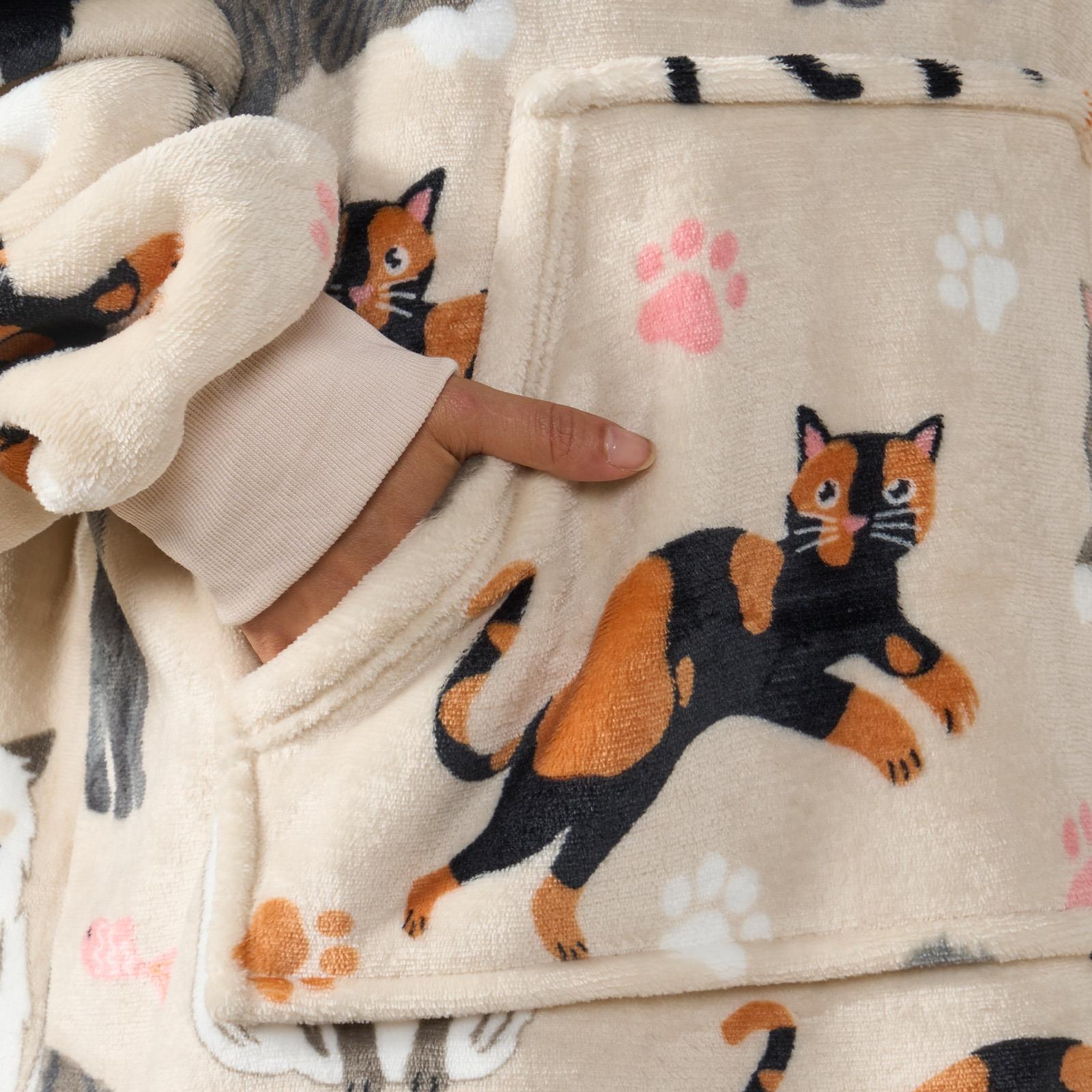 Dog Hoodie Blanket Oversized Cat Paw Plush Super Soft Giant Warm Wearable Throw - Picture 5 of 18