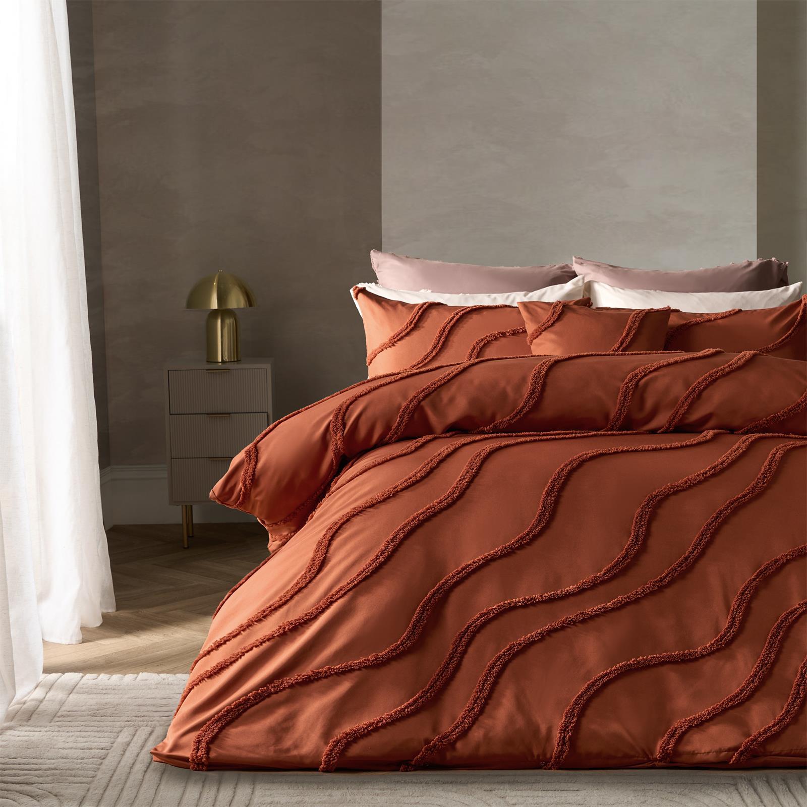 OHS Tufted Contour Bedding Set Soft Cosy Duvet Cover with Pillowcase
