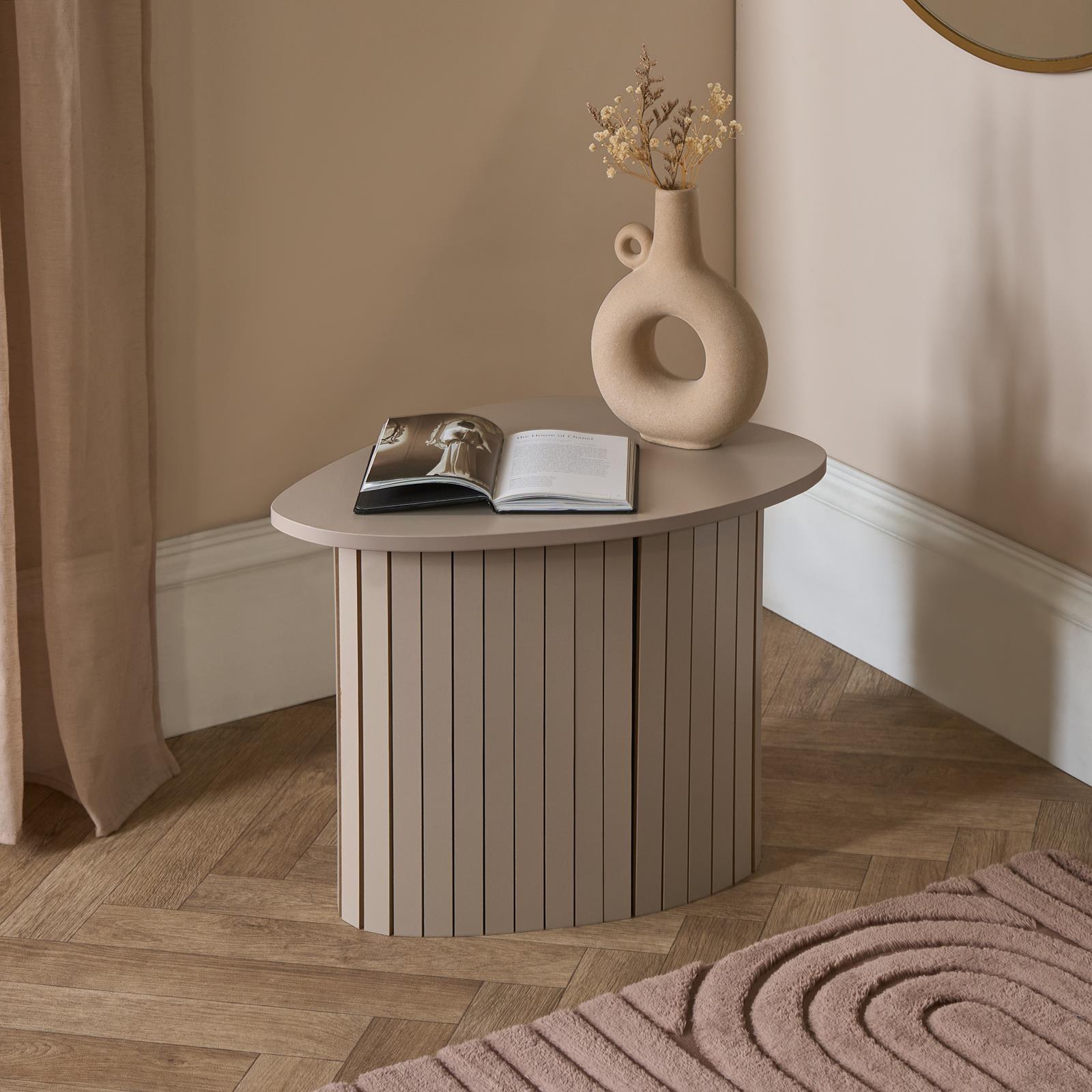 OHS Madison Side Table Ribbed Wood Effect Corner Bedside Coffee Table