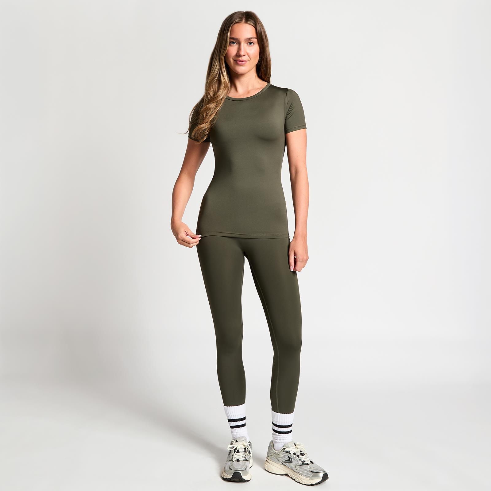 OHS Short Sleeve Top Quick Dry Activewear Gym Workout Fitness Sports T-Shirt