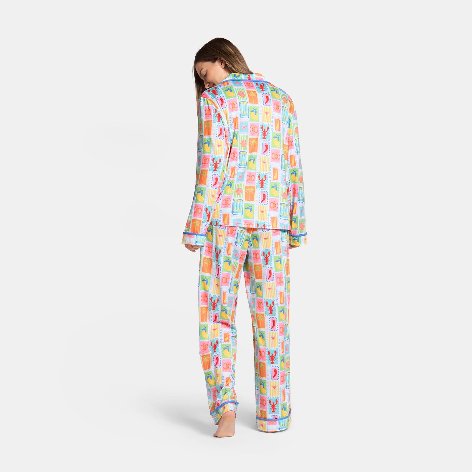 OHS Postcards Print Pyjama Set Womens Jersey Button Through Nightwear Loungewear