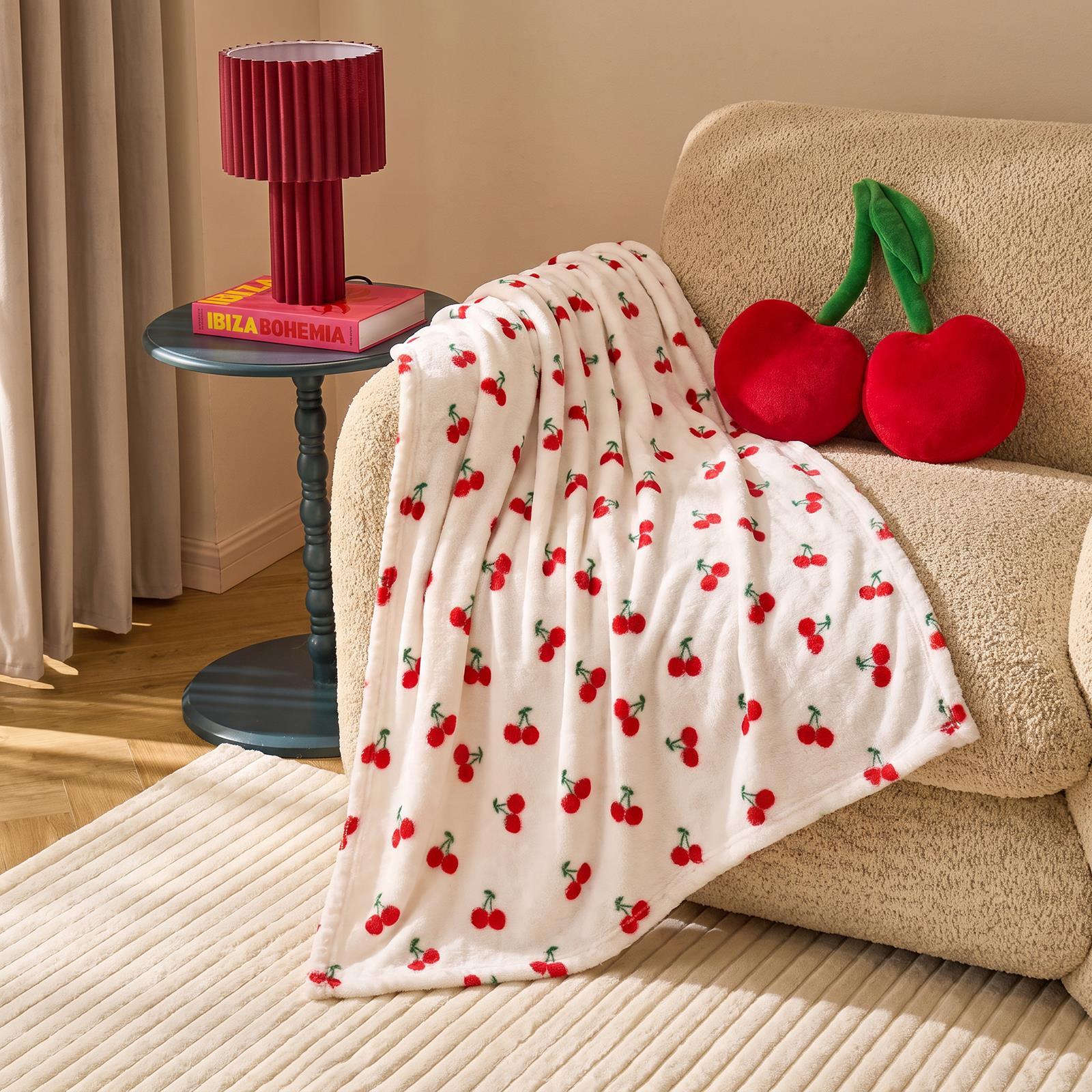 OHS Embossed Throw Ultrasoft Fleece Blanket Winter Soft Warm Bedspread