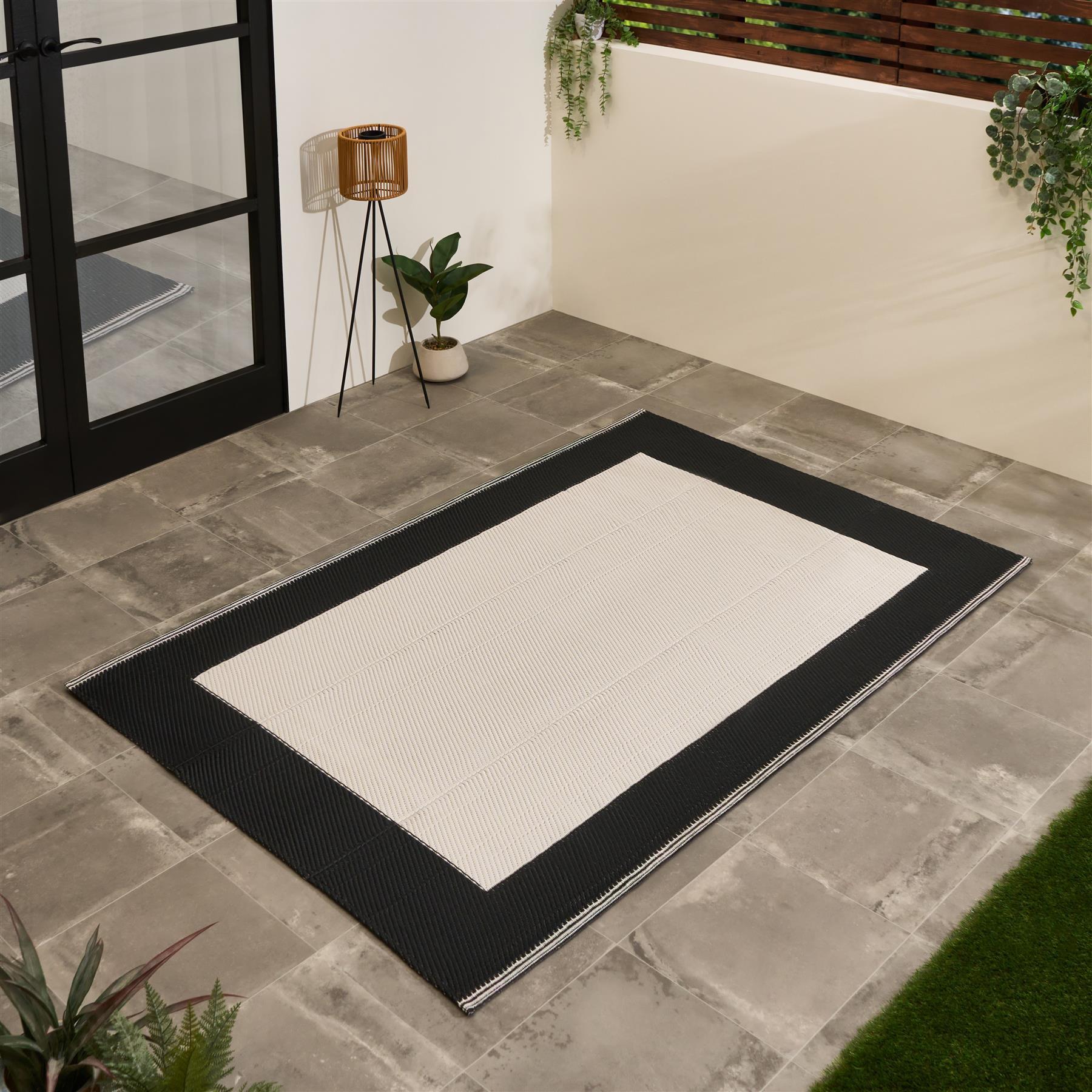 OHS Contrast Border Garden Rug Outdoor Waterproof Area Mat Patio Decor