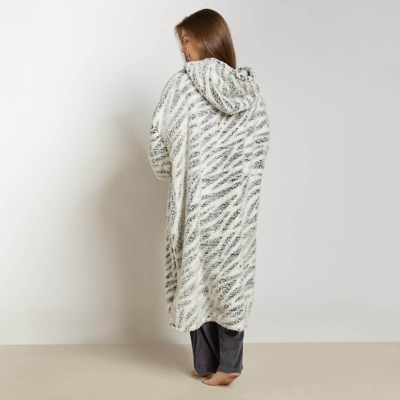 OHS Animal Prints Hoodie Blanket Sherpa Lined Fleece Wearable Throw