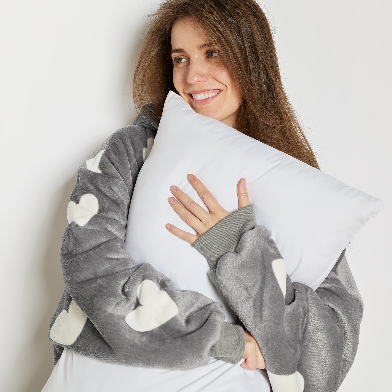 OHS Heart Print Hoodie Blanket Oversized Adult Fleece Sherpa Throw Jumper