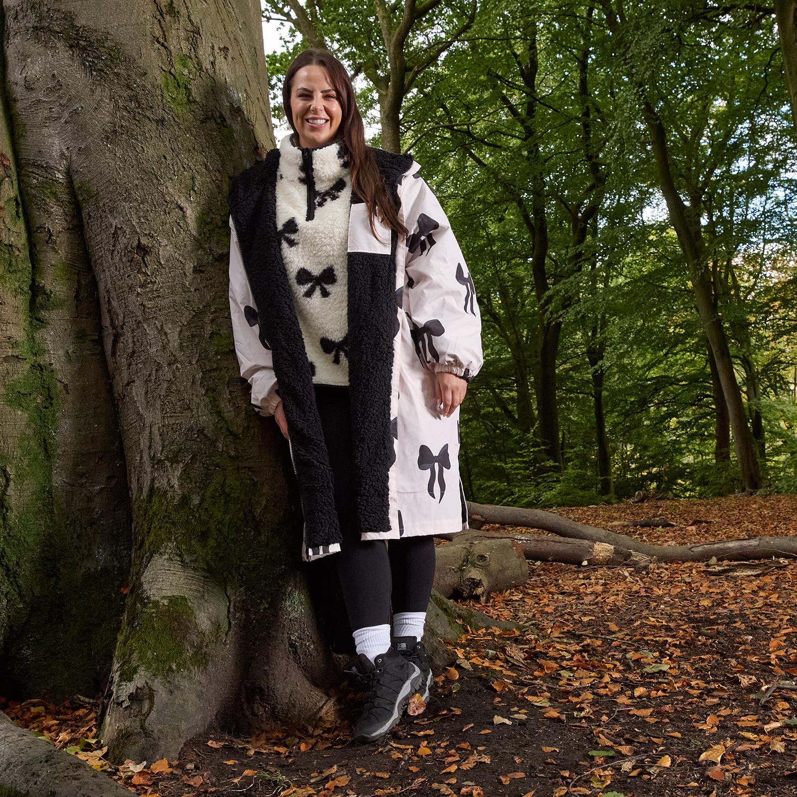 OHS Bows Print Drying Changing Robe Sherpa Lined Water Resistant Oversized Coat