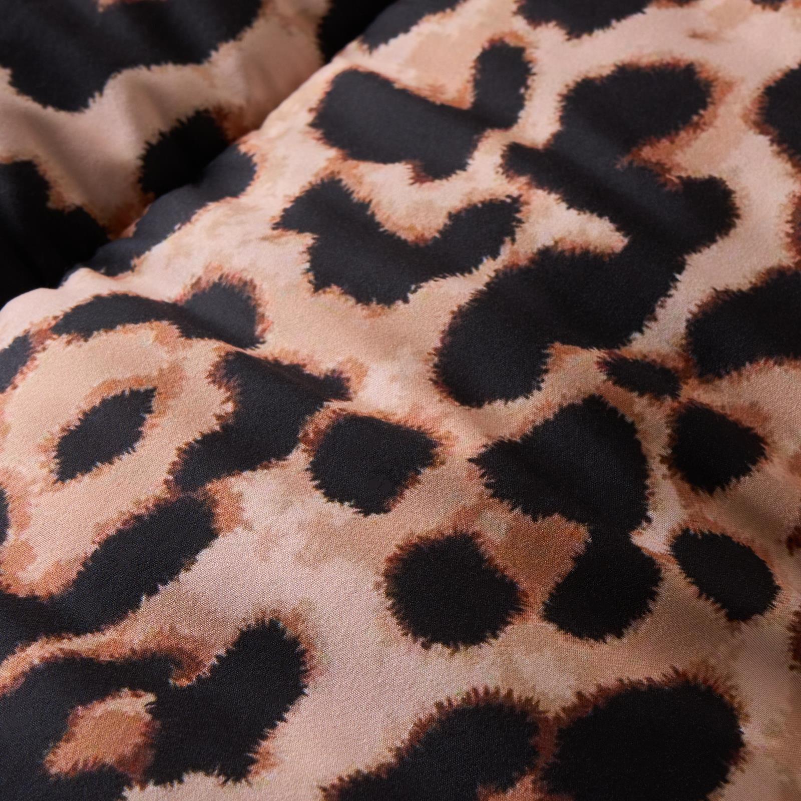 OHS Leopard Coverless Duvet & Pillowcase 10.5 Tog Bedding Set