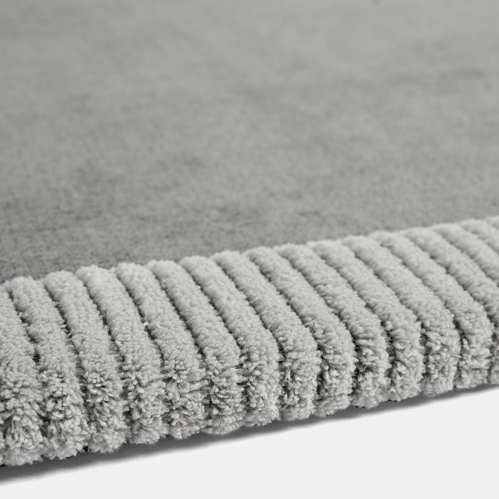 OHS Contrast Border Rug Non Slip Tufted Hallway Runner Floor Carpet