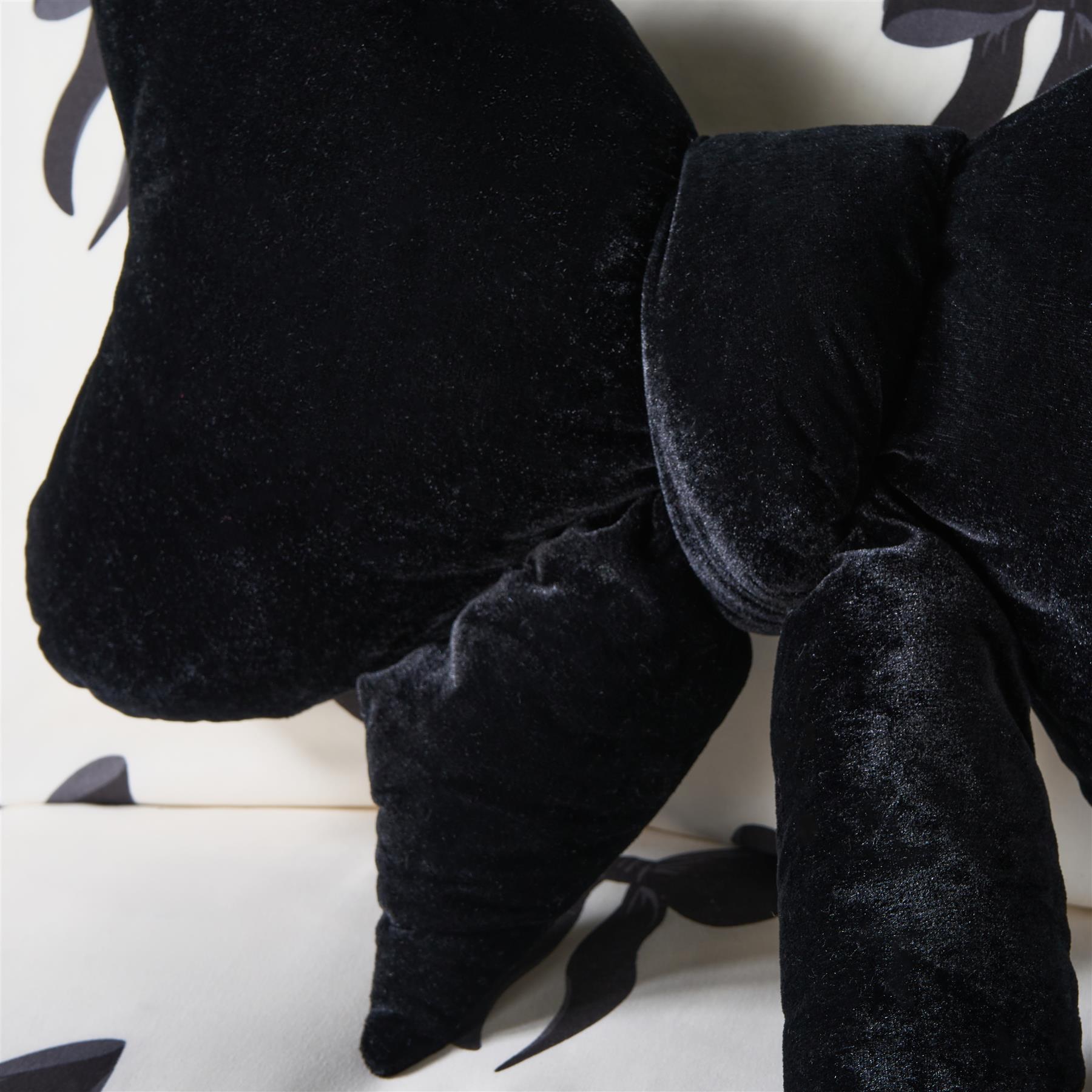 OHS Bow Shaped Cushion Velvet Decorative Filled Scatter Pillow Gift