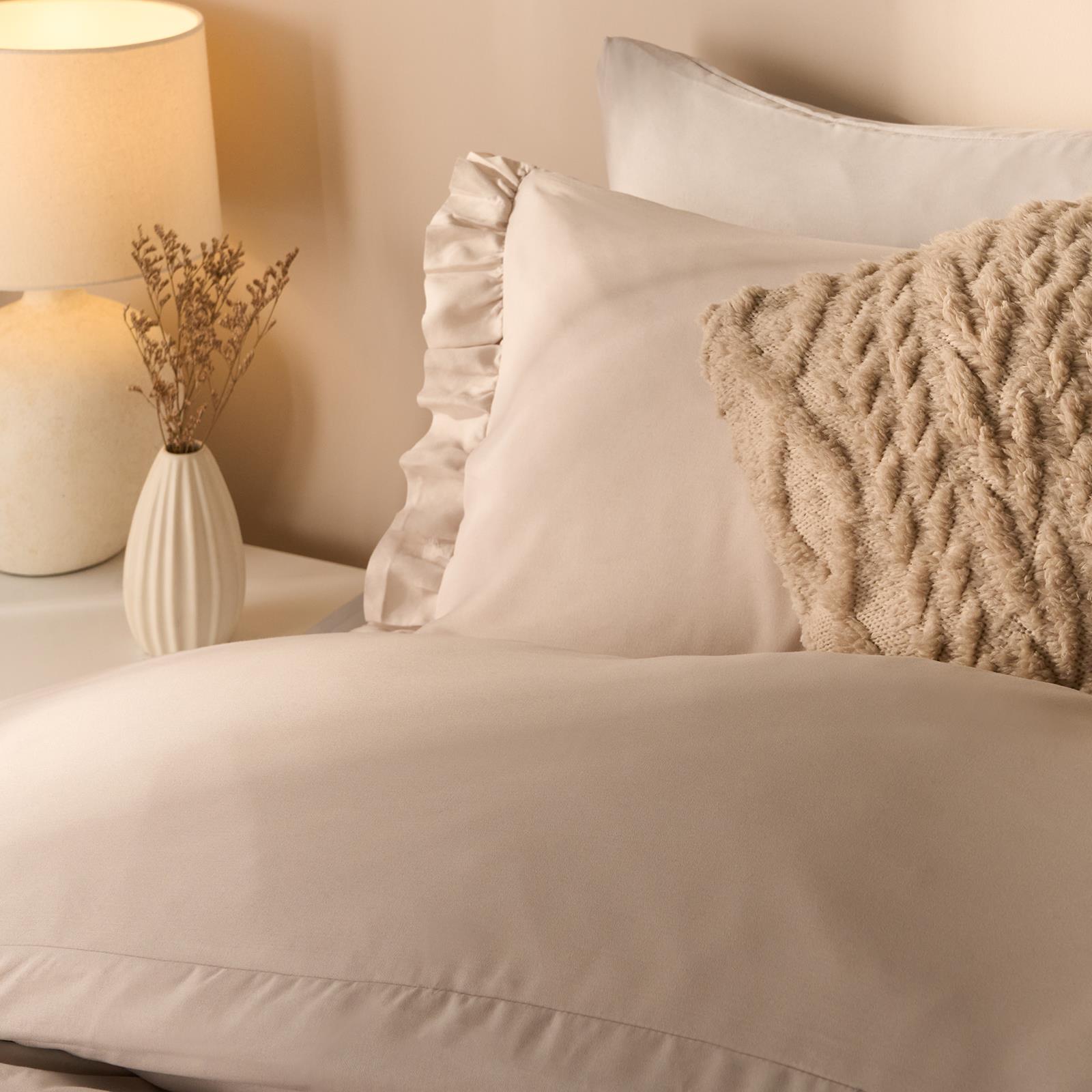 OHS Frill Edge Bedding Set Microfibre Decor Duvet Cover with Pillowcase