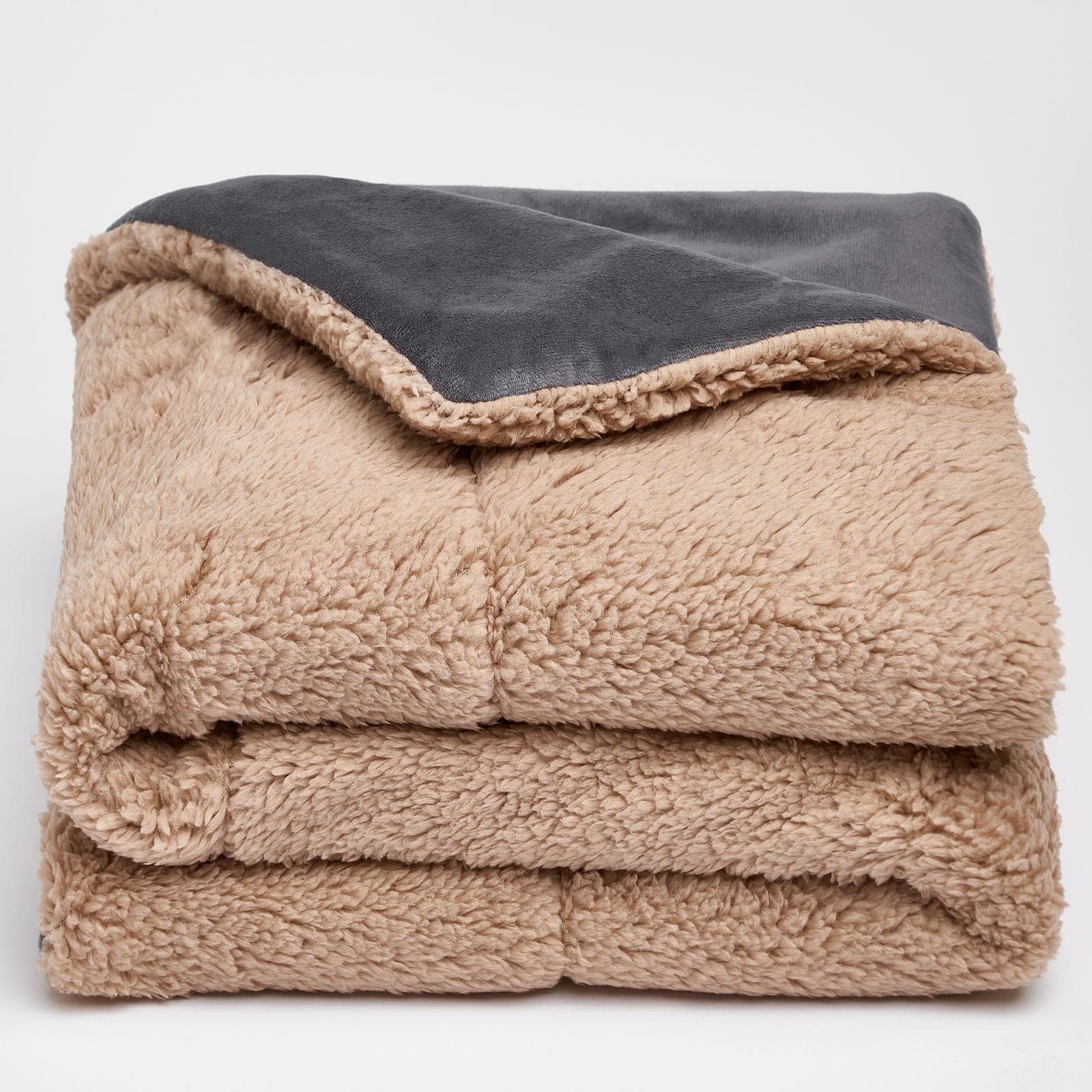 OHS Quilted Pet Blanket Soft Sherpa Fleece Animal Dog Cat Throw