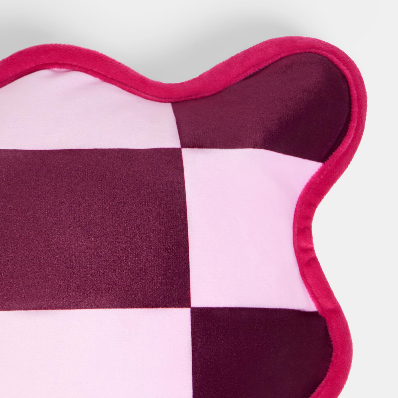 OHS Checkerboard Cushion Covers Scallop Edge Matte Velvet Square Pillowcases