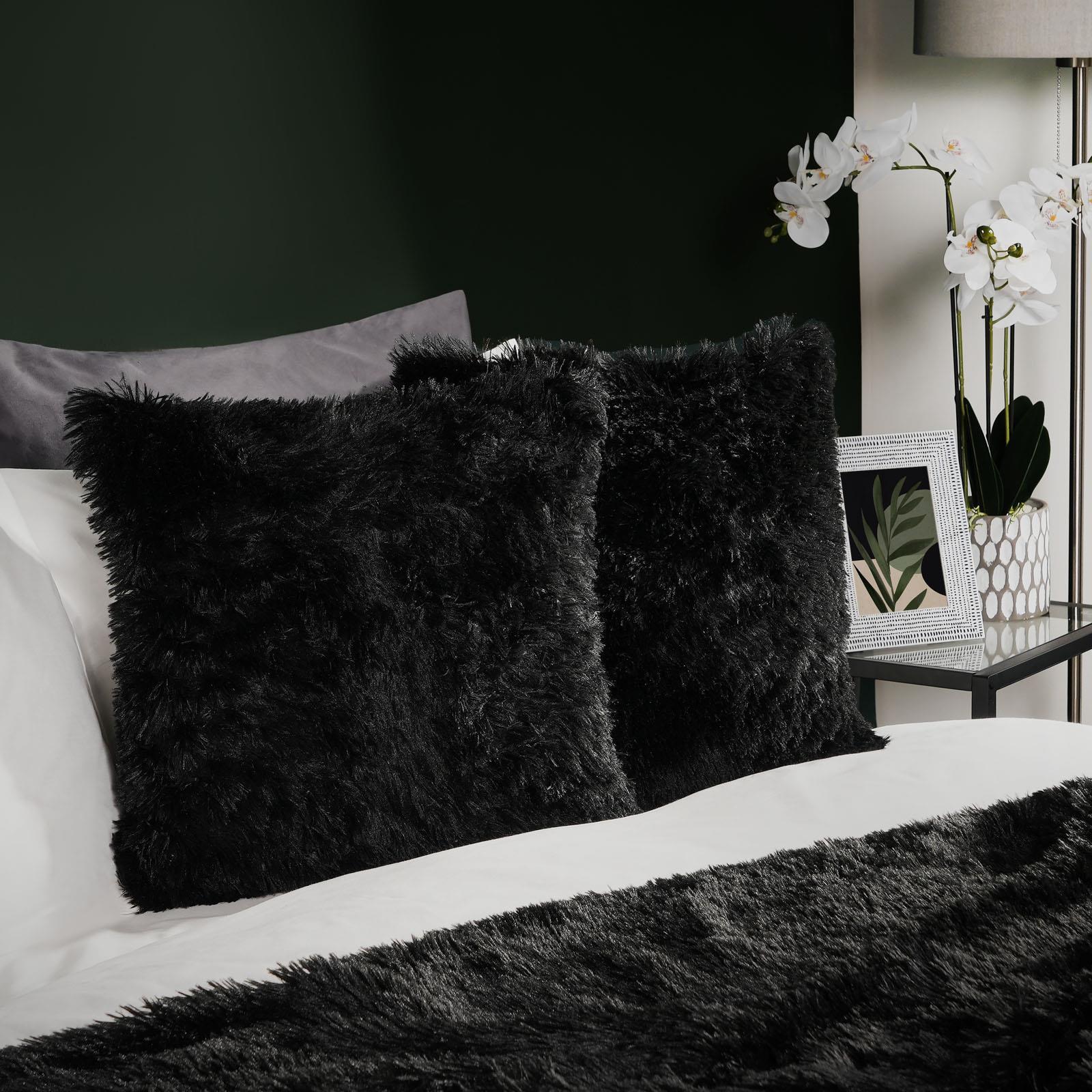 OHS Fluffy Cushion Covers 2 Pack Soft Fleece Square Pillowcases Home Decor