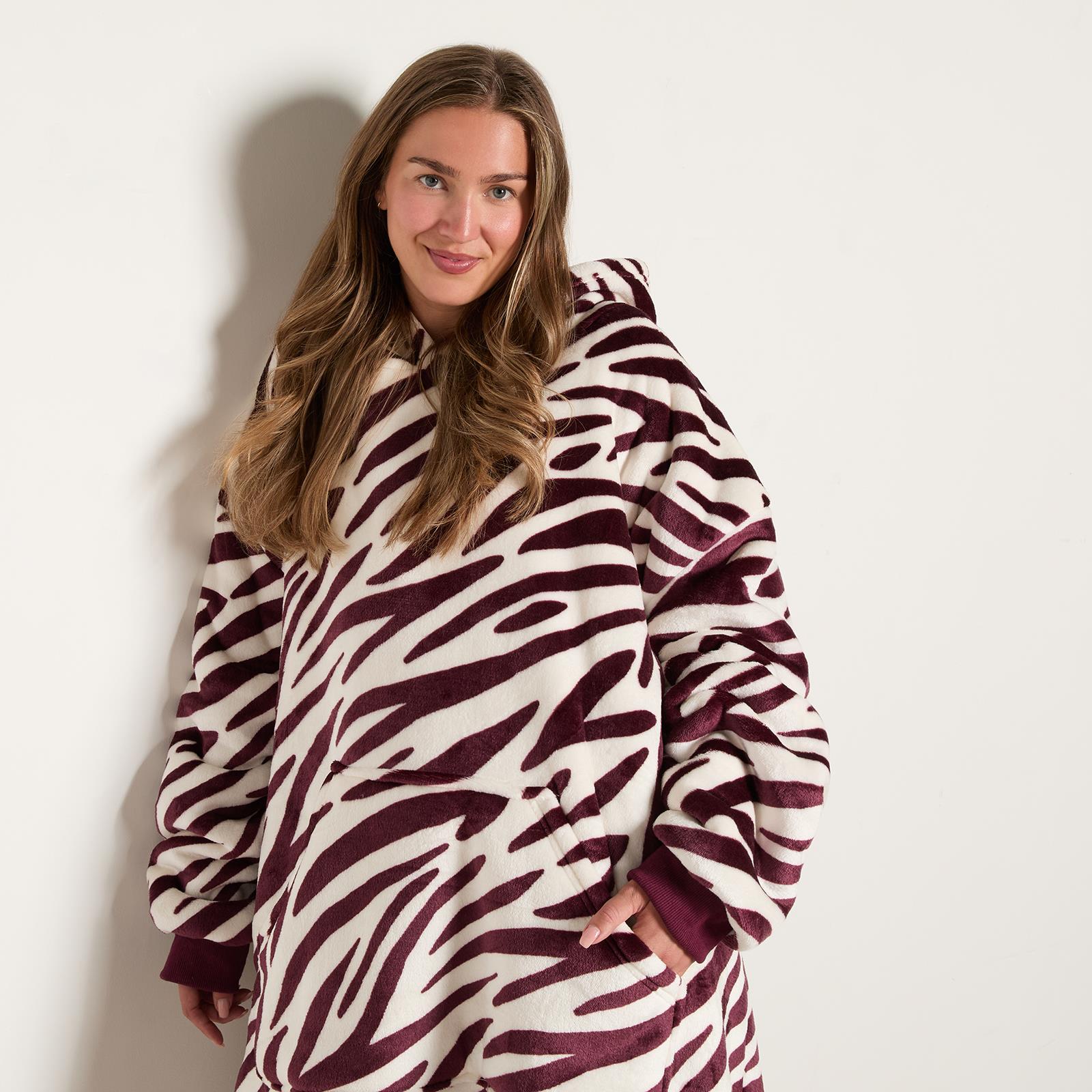 OHS Animal Prints Hoodie Blanket Sherpa Lined Fleece Wearable Throw