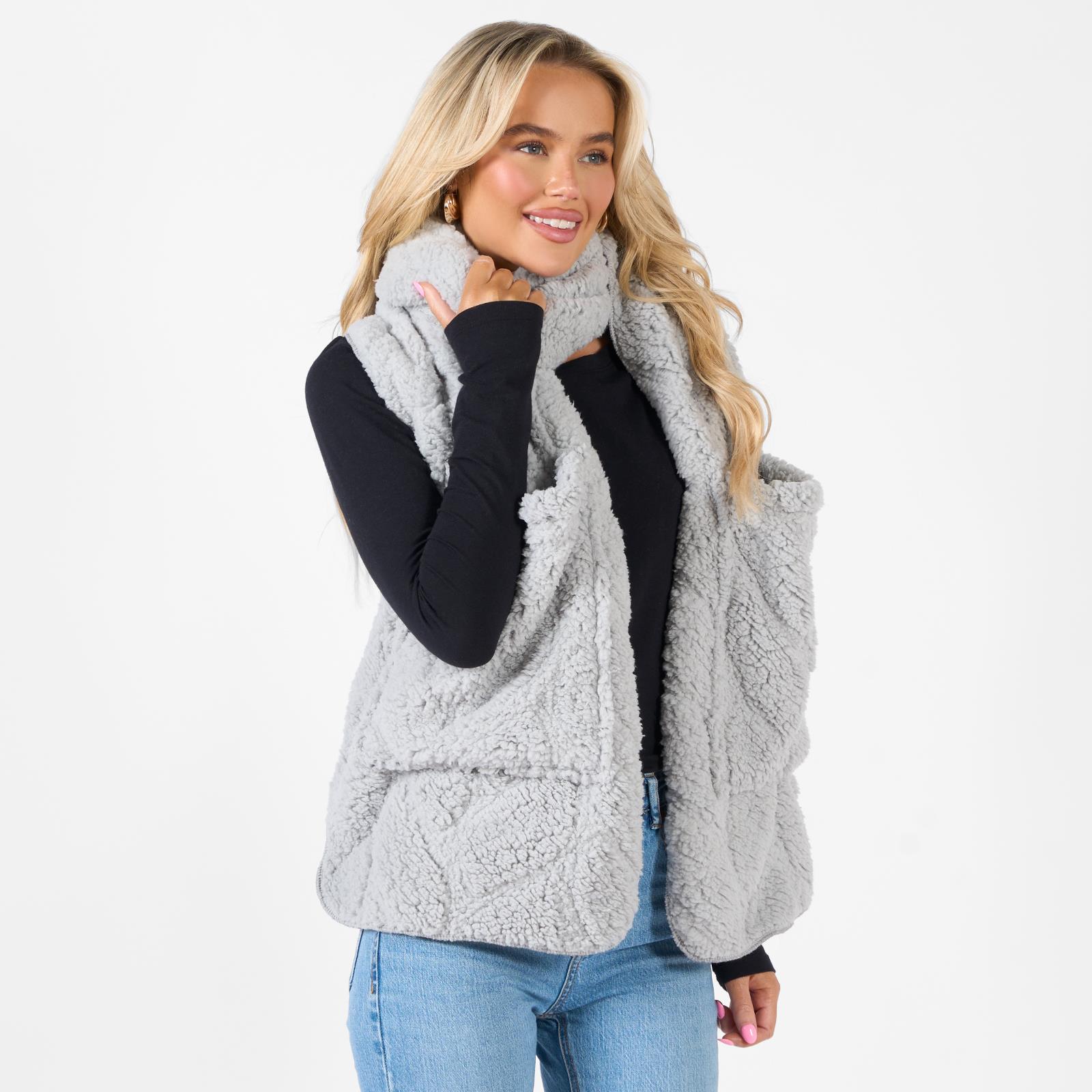 Braided Fleece Scarf Long Supersoft Thermal Pockets Shawl Wrap Hand Neck Warmer