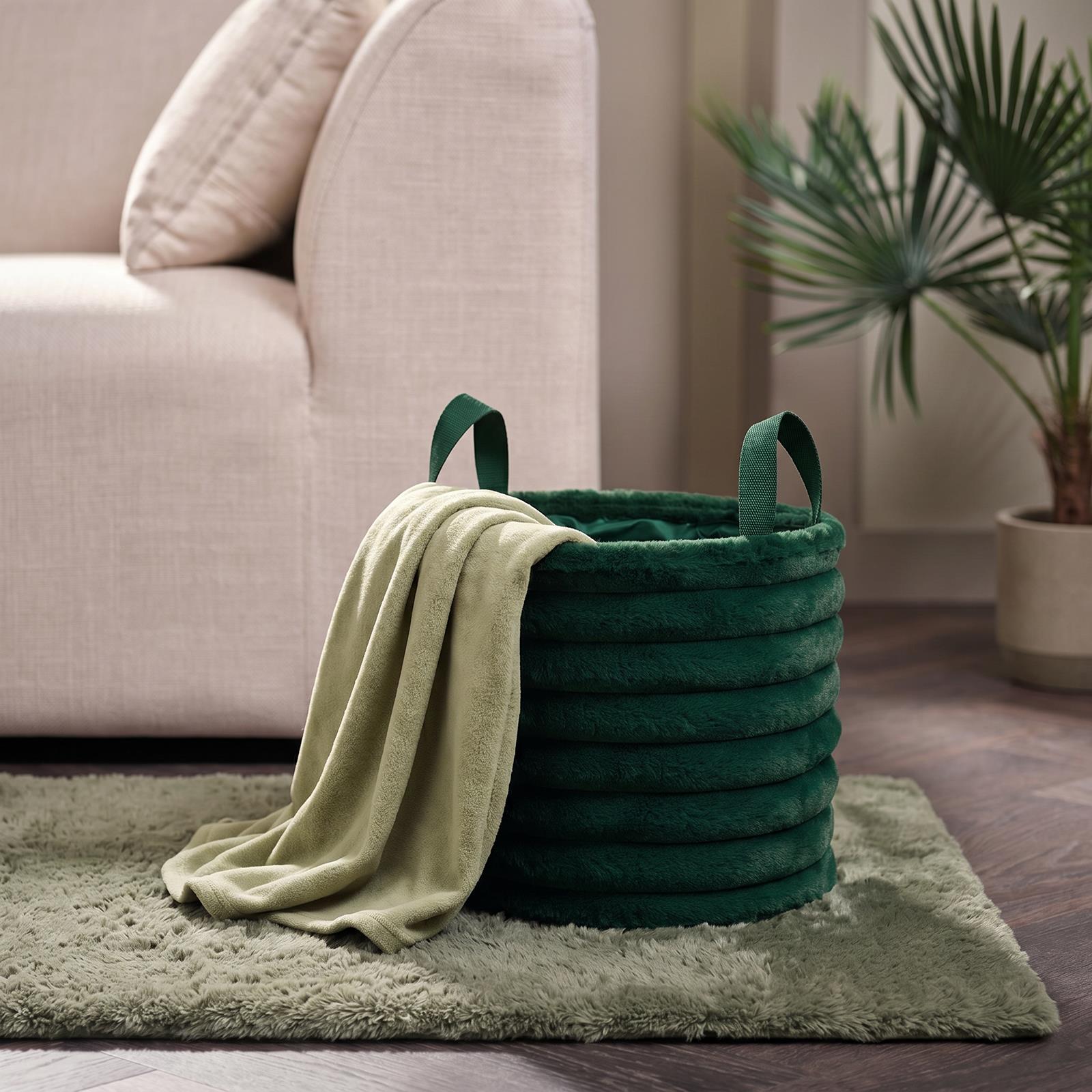 OHS Ribbed Storage Basket with Handles Faux Fur Compact Bucket Organiser