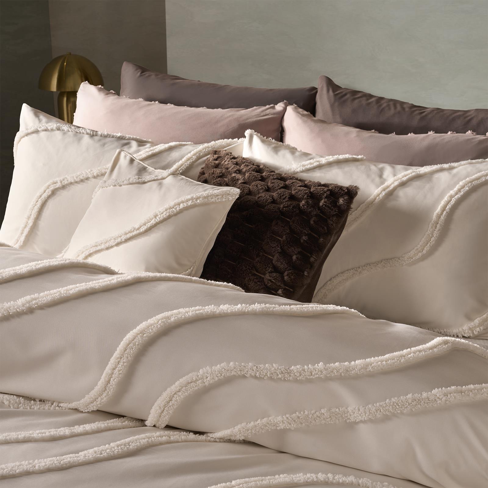 OHS Tufted Contour Bedding Set Soft Cosy Duvet Cover with Pillowcase