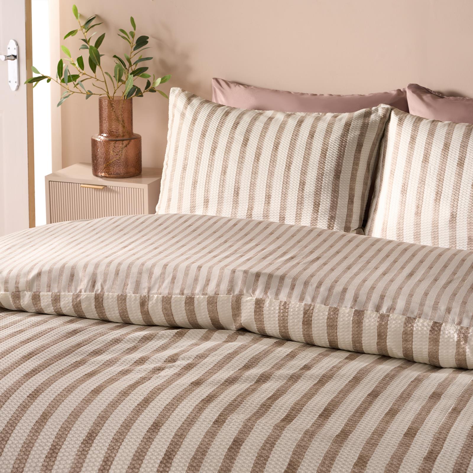 OHS Watercolour Embossed Bedding Set Stripe Duvet Cover with Pillowcase