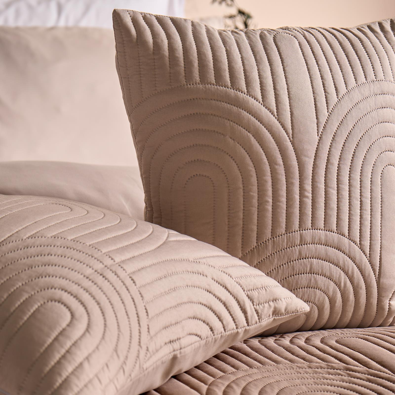 OHS Arches Quilted Cushion Covers Pinsonic Square Pillowcases Filled
