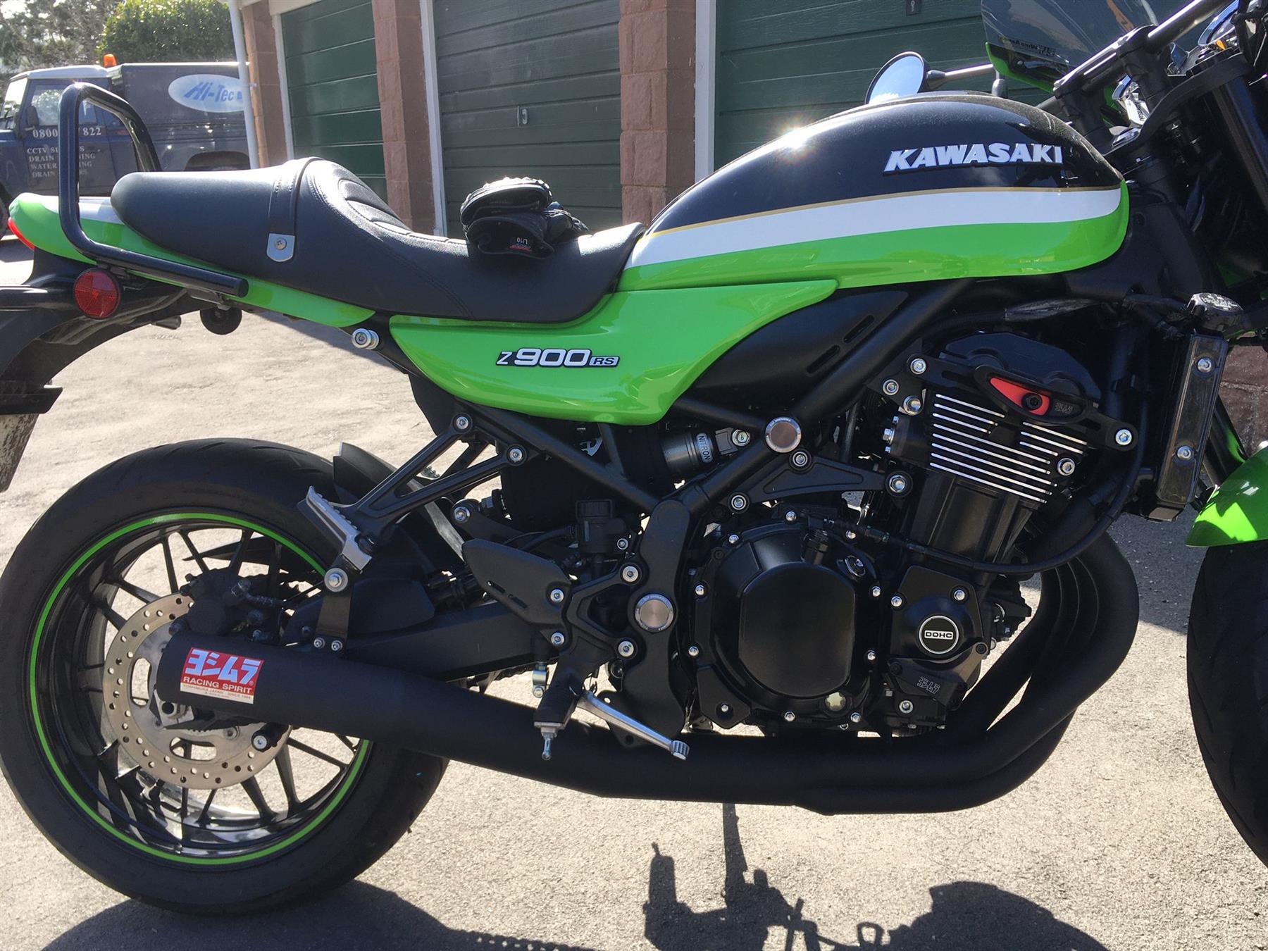 Yoshimura Exhaust Matt Black Cyclone Full-System Race