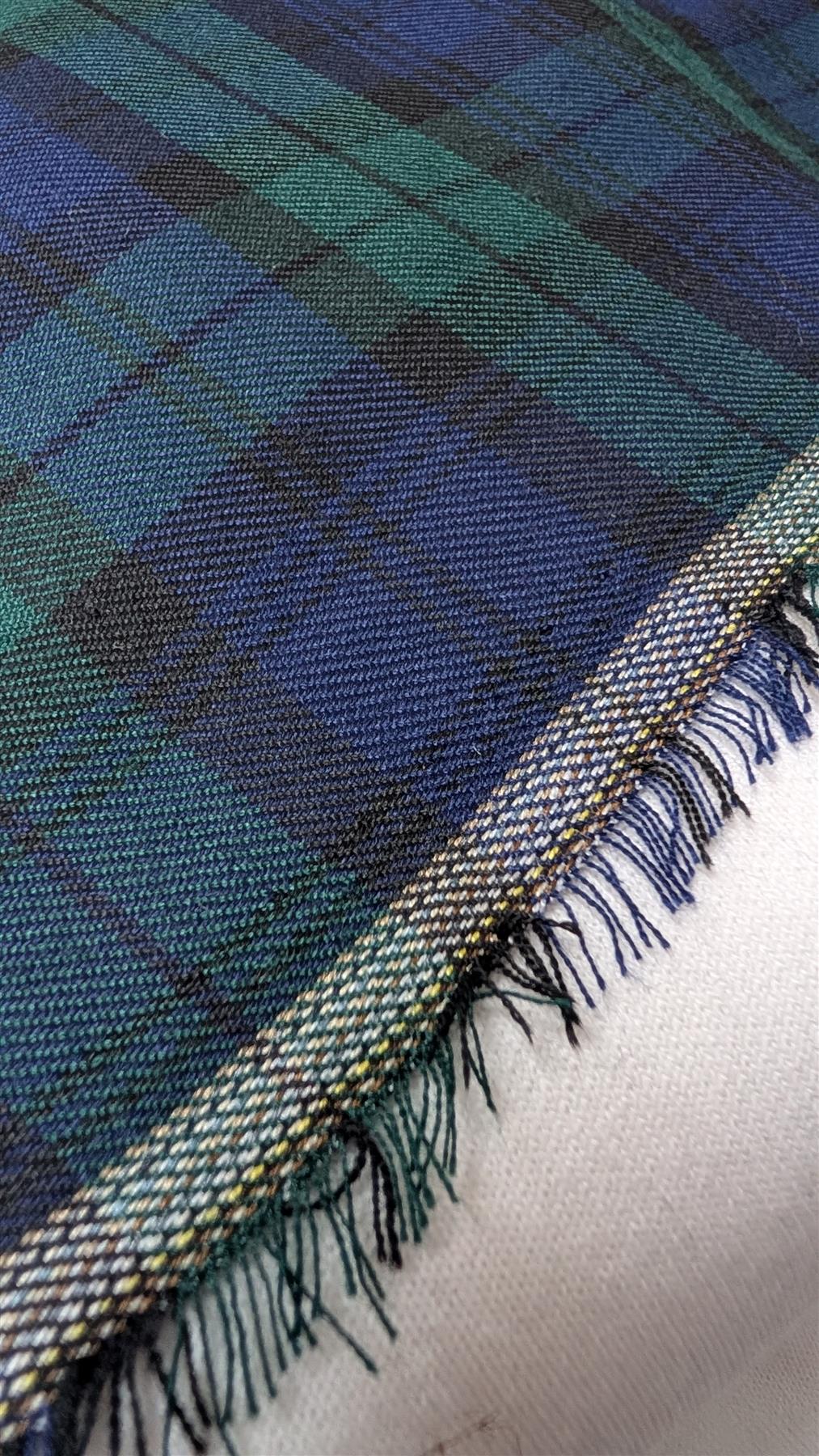Traditional Tartan Tablecloth Burns Night Christmas Hogmanay Home Decoration - Picture 10 of 25