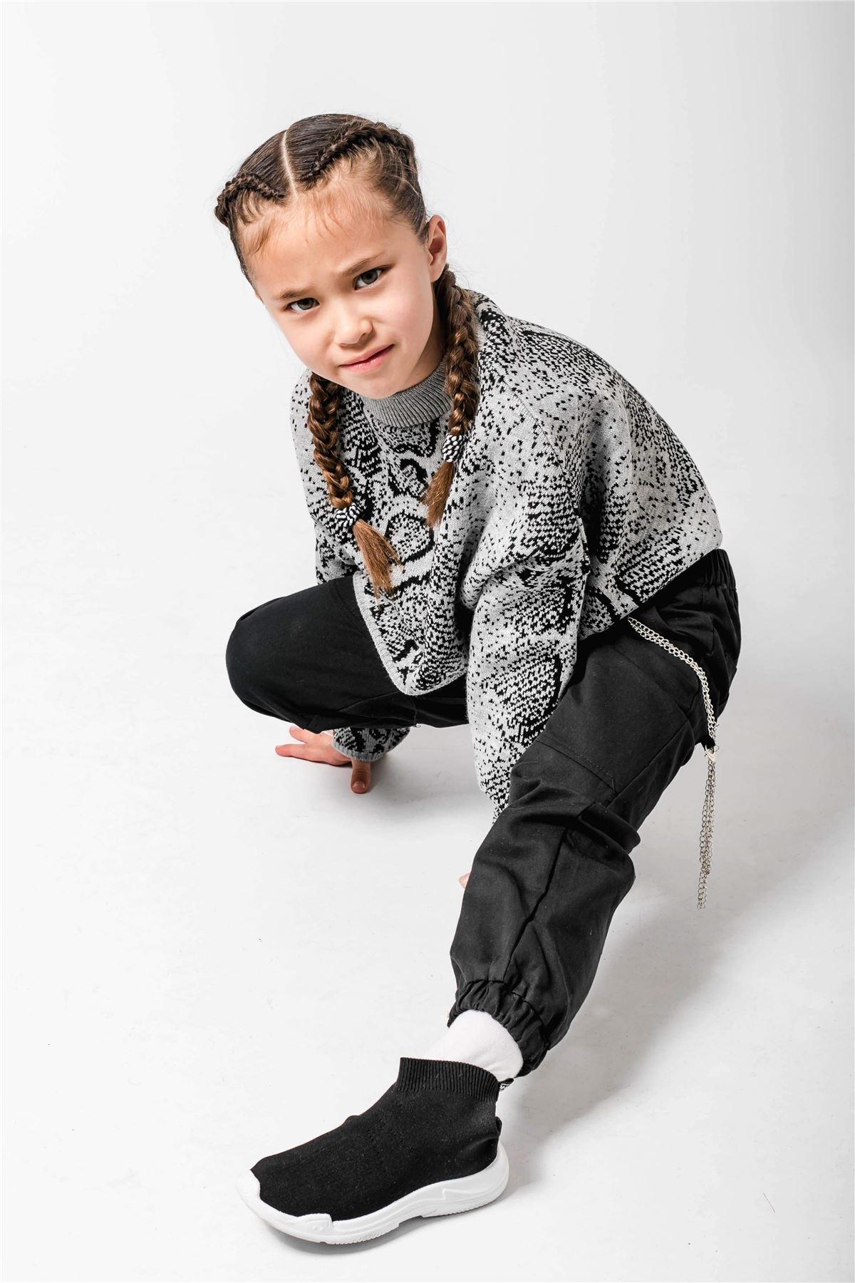 Girls Printed Cropped Jumper Snake Print Sweatshirt Long Sleeve Winter Sweater - Picture 2 of 7