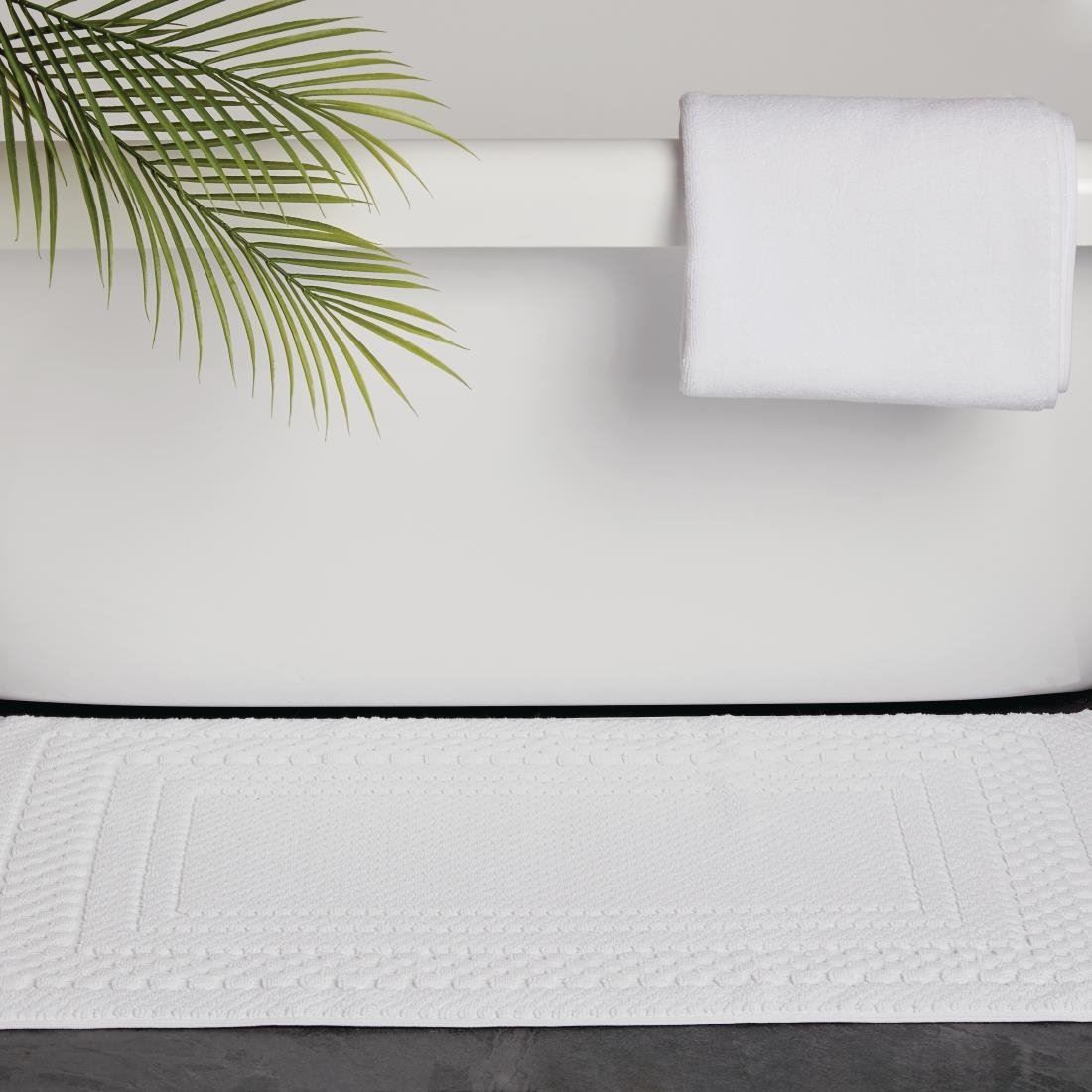 Mitre Heritage Chequers Towel 100% Cotton in White Rich Texture - Picture 6 of 21