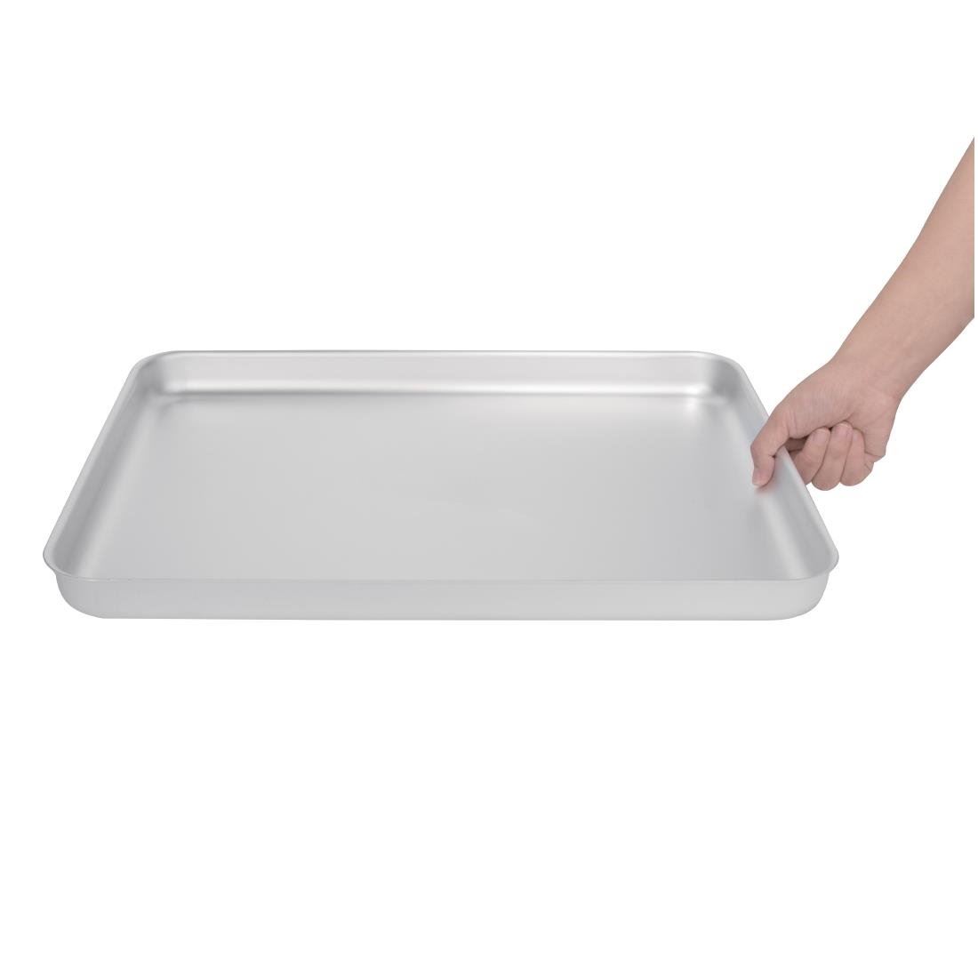 Vogue Bakewell Pan in Silver Made of Aluminium 470(W) x 355(D) x 40(H) mm