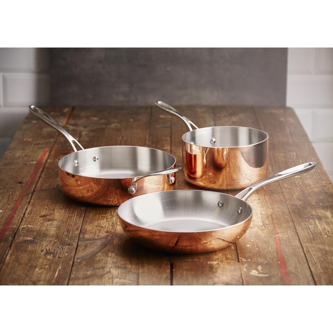 Vogue Tri Wall Frying Pan Made of Copper & Stainless Steel - Size - 240(Ø)mm