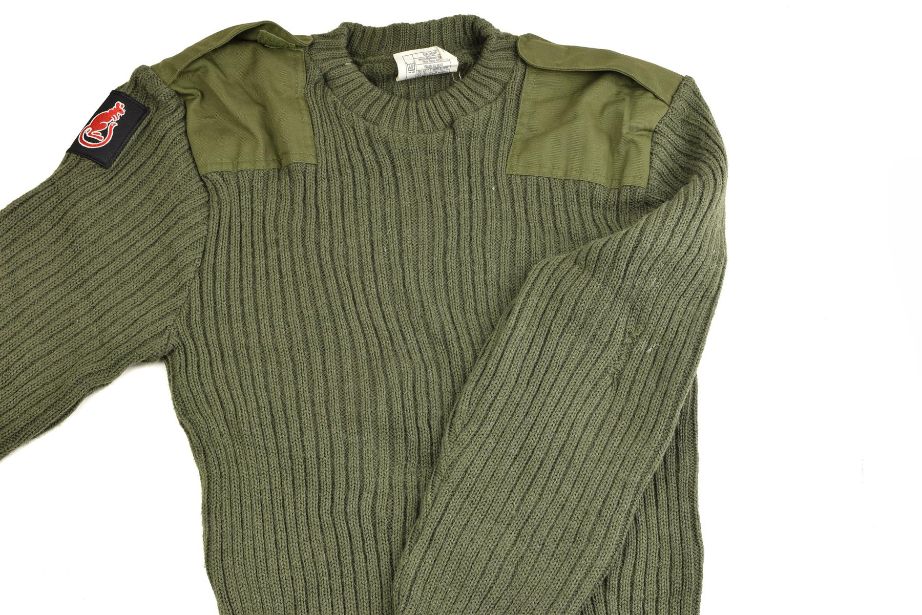 British Military Wool Mix Commando Pullover – Green Crew Neck Jumper (Grade 2, Pre-owned)