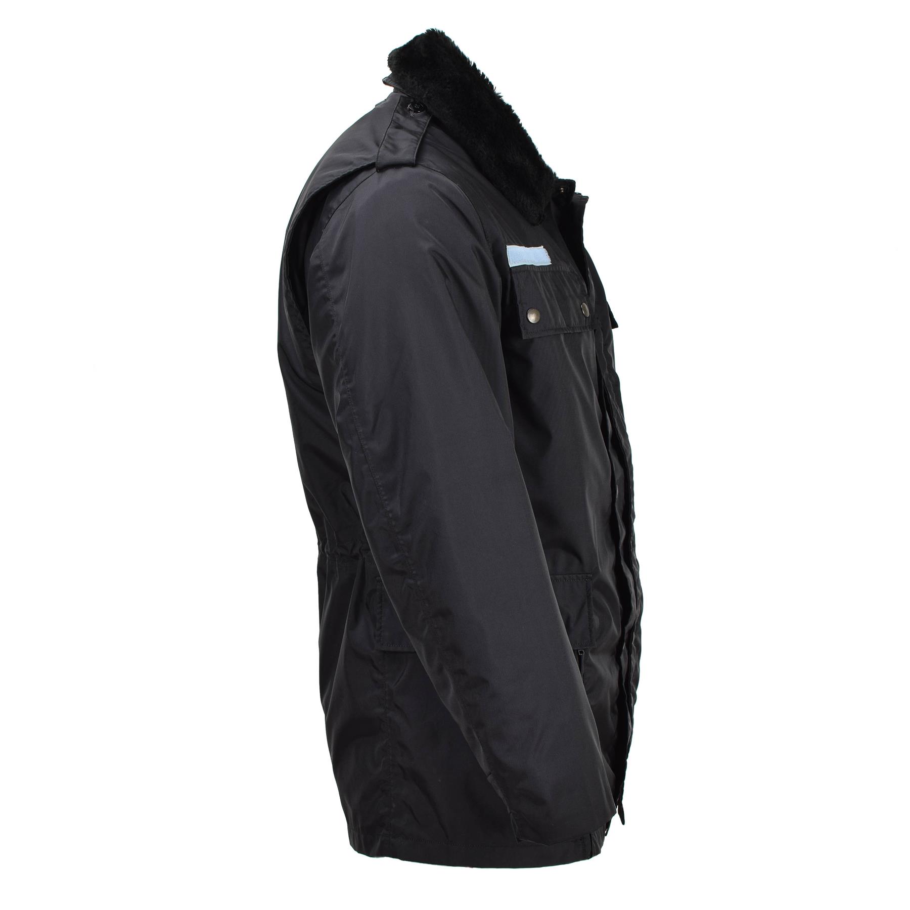 b72b0387-f2ad-49b9-a98b-