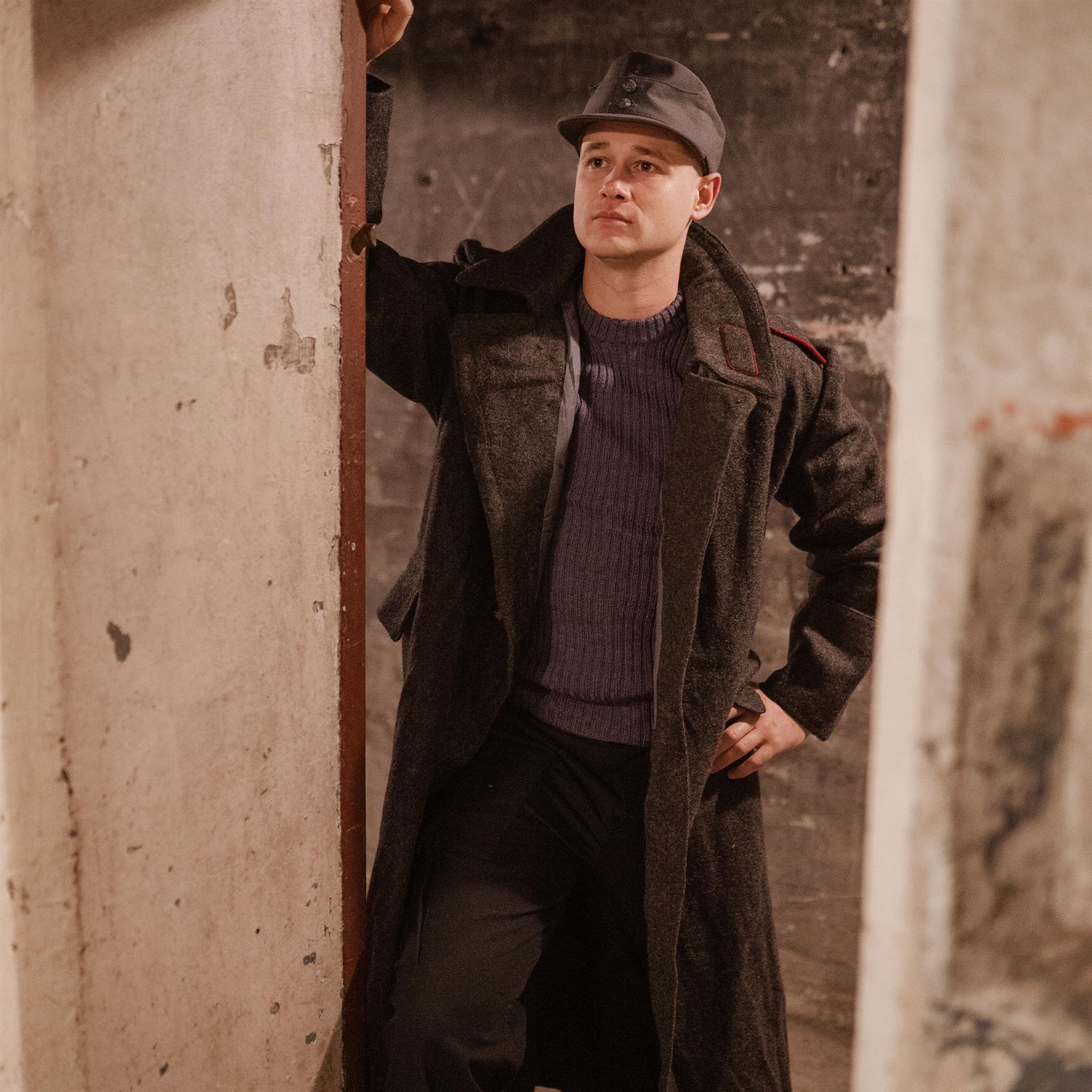 Original Bulgarische Armee Wollmantel Militär Winter Trenchcoat Braun Thumbnail 1